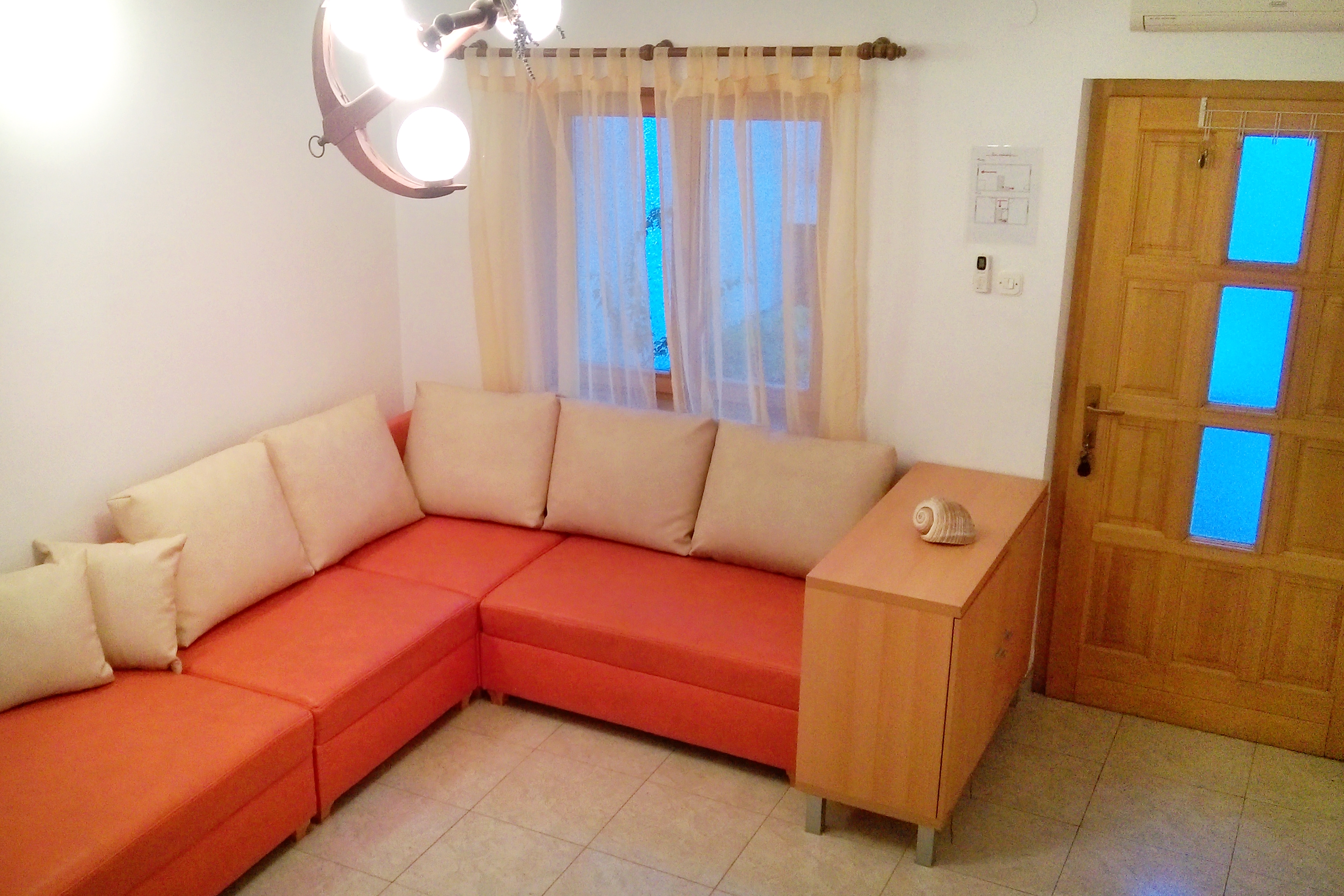 Two bedroom apartment with terrace Bol, Brač (A-4658-a)