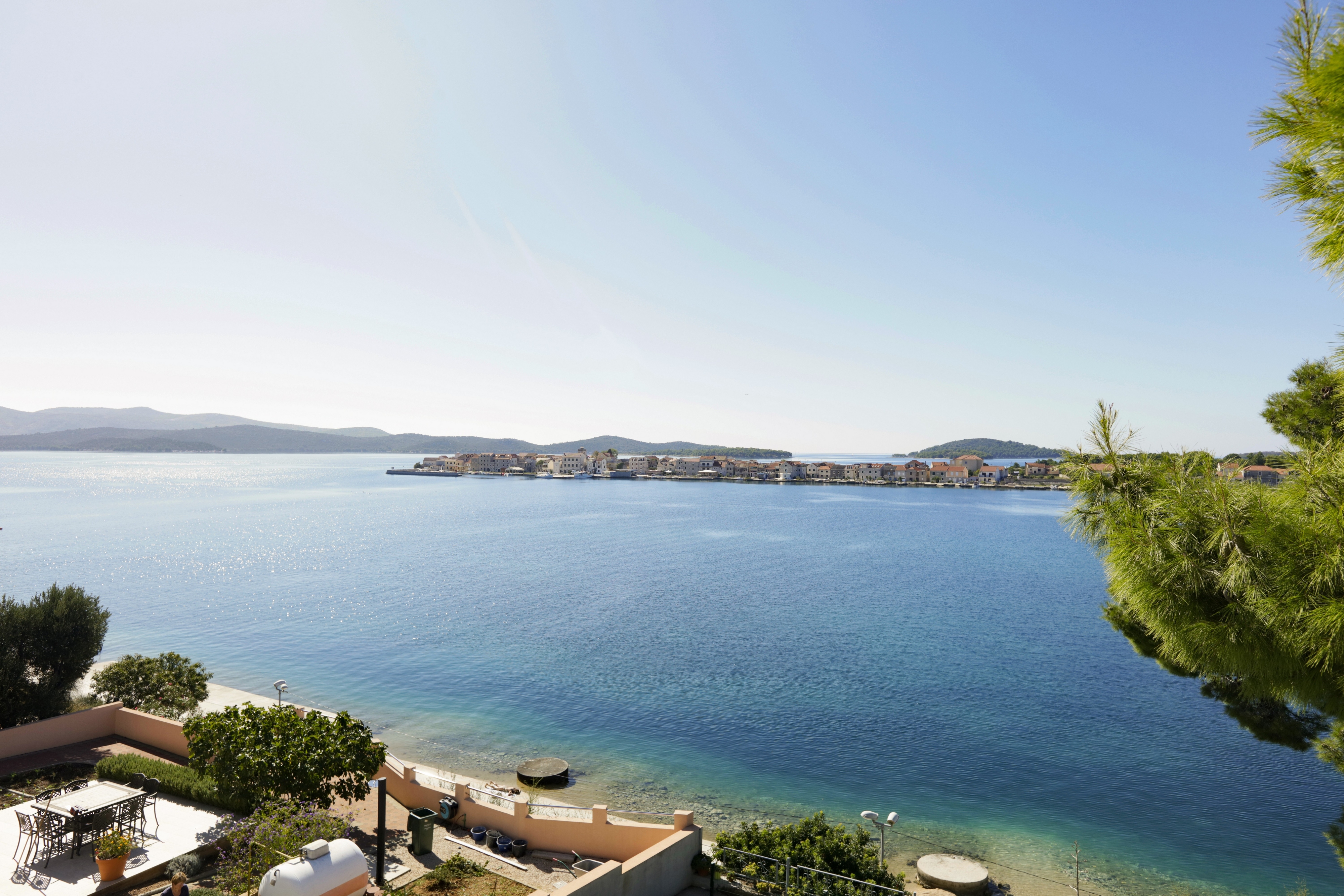 Three bedroom apartment near beach Brodarica, Šibenik  A-a