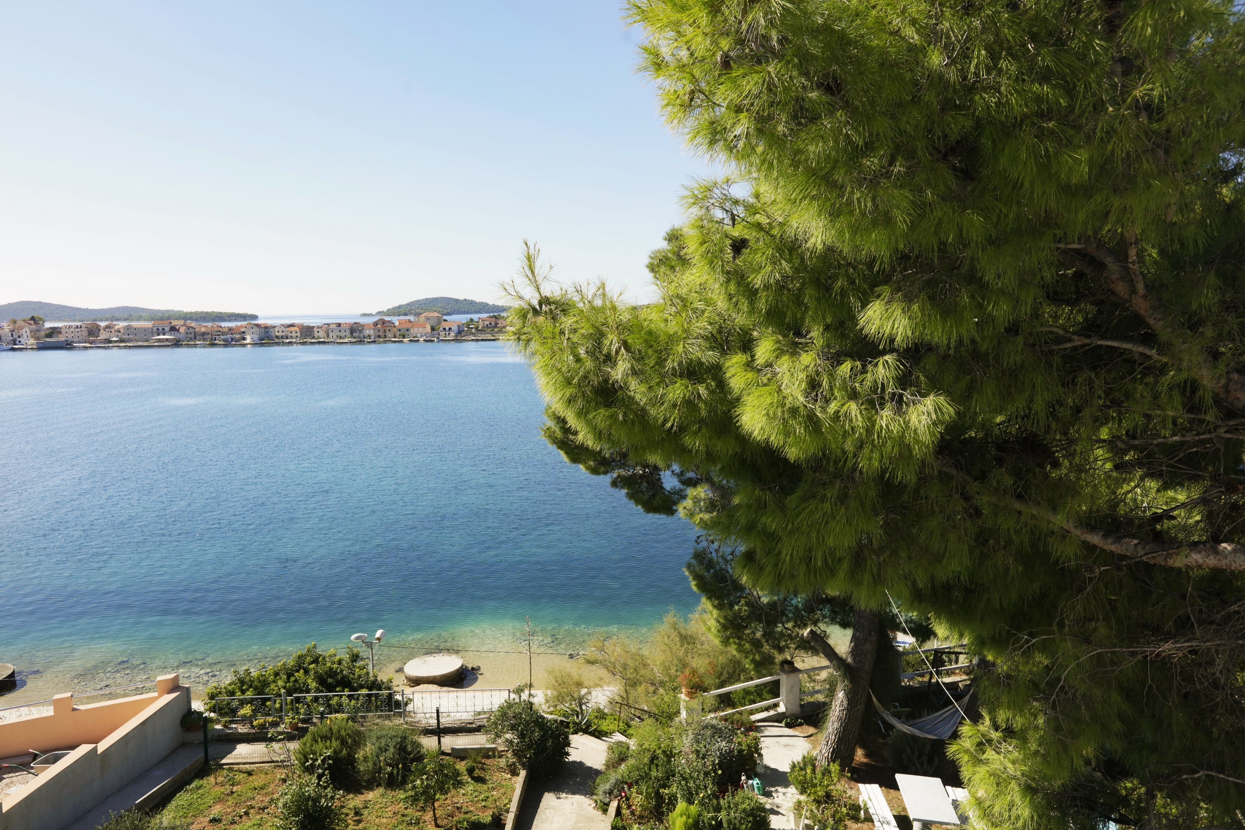 Three bedroom apartment near beach Brodarica, Šibenik  A-a