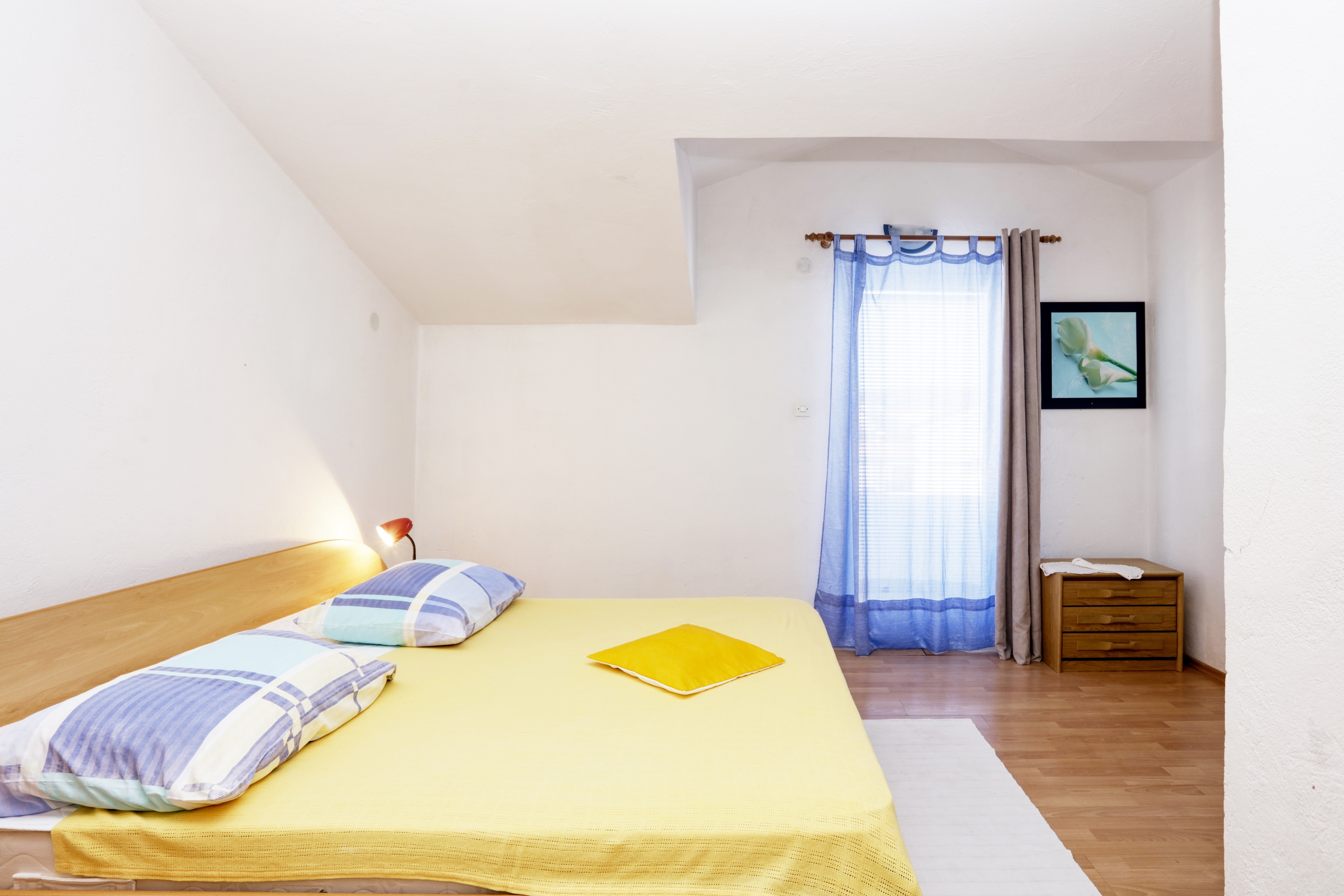 Three bedroom apartment near beach Brodarica, Šibenik  A-a