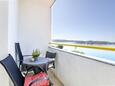 Brodarica, Balkon 1 v ubytování typu apartment, s výhledem na moře a WiFi.