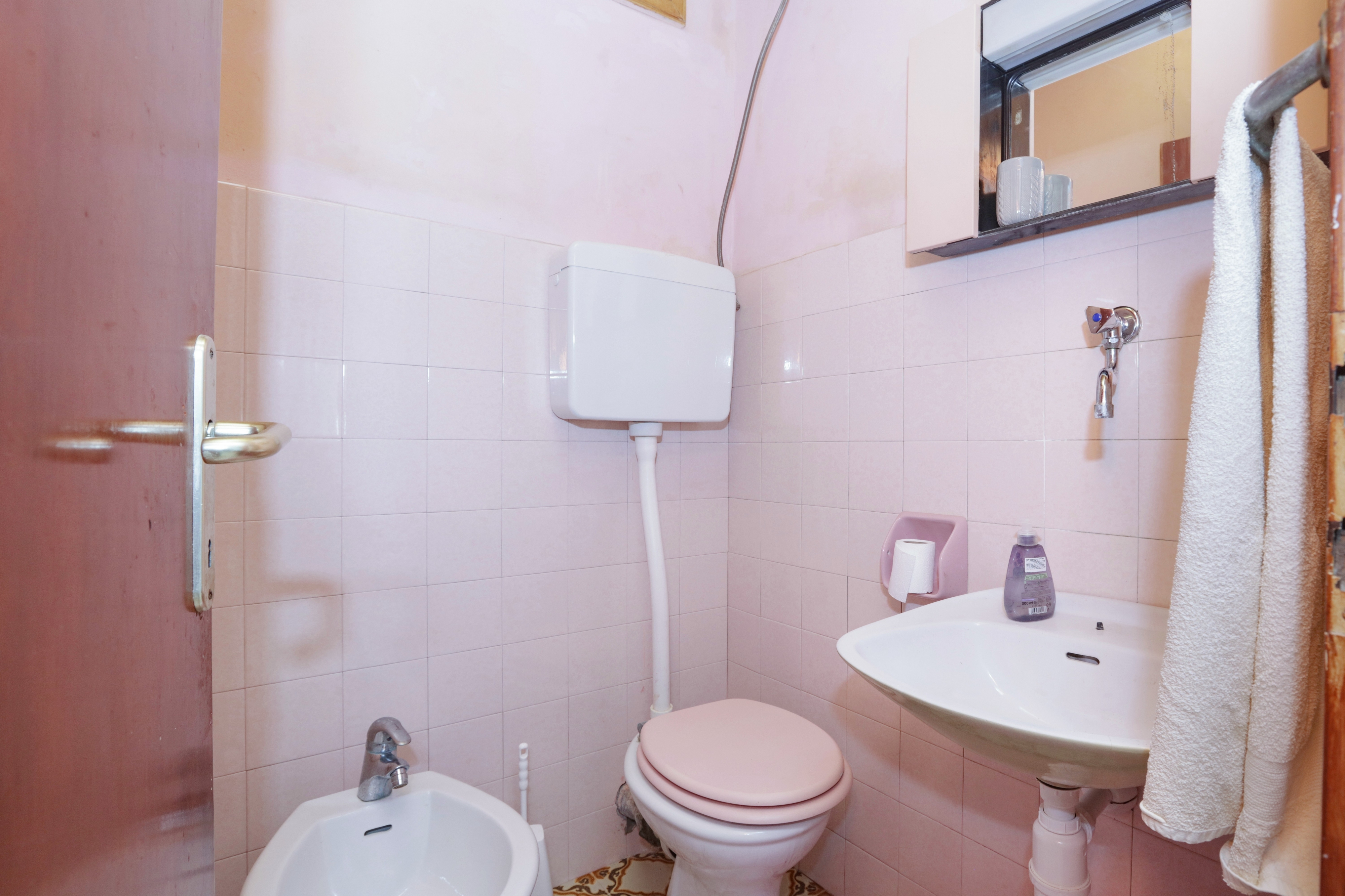 Three bedroom apartment near beach Brodarica, Šibenik  A-c