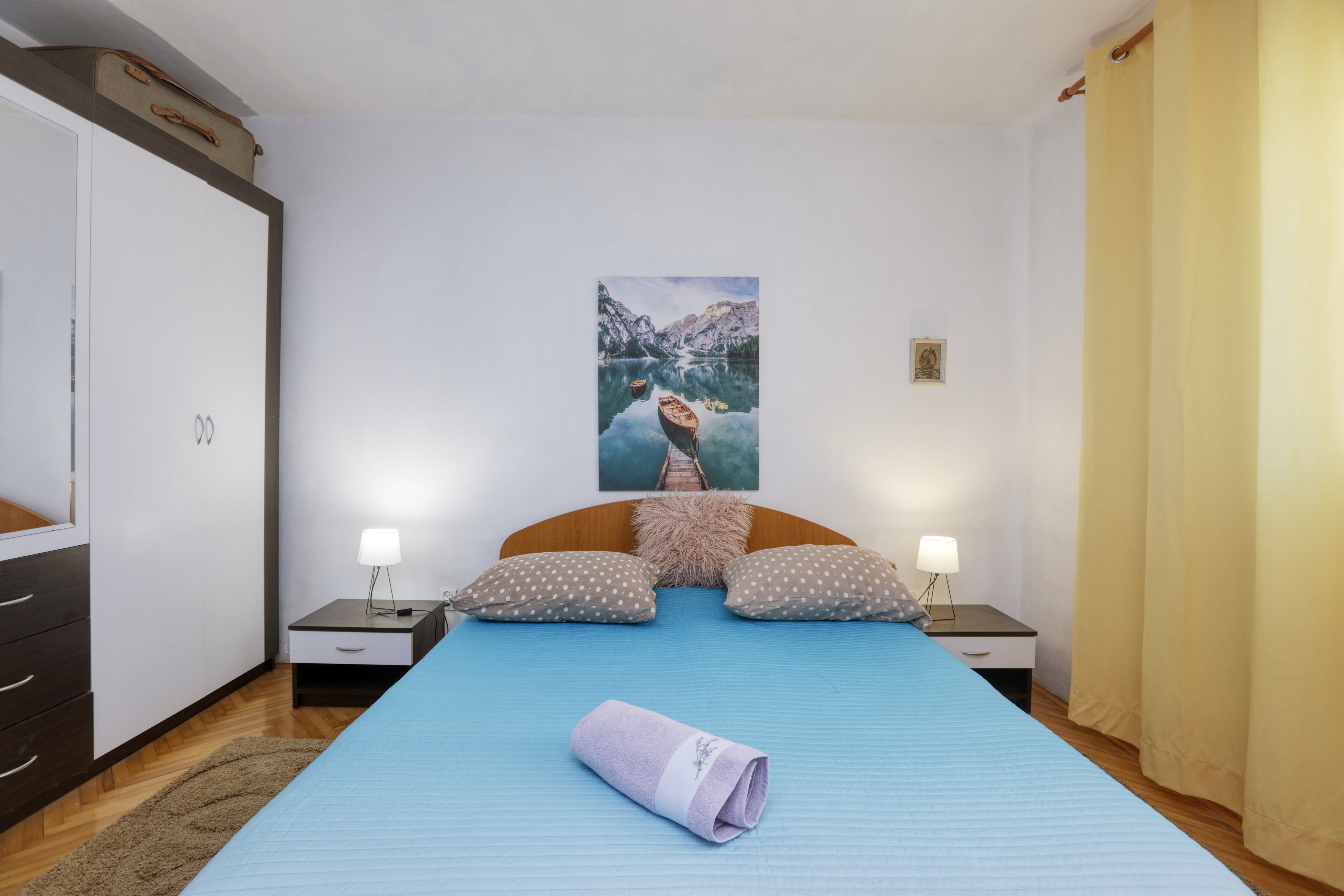 Three bedroom apartment near beach Brodarica, Šibenik  A-c