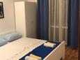Bedroom 2 Bušinci, Bedroom 2 in the apartment, (pet friendly) and WiFi.