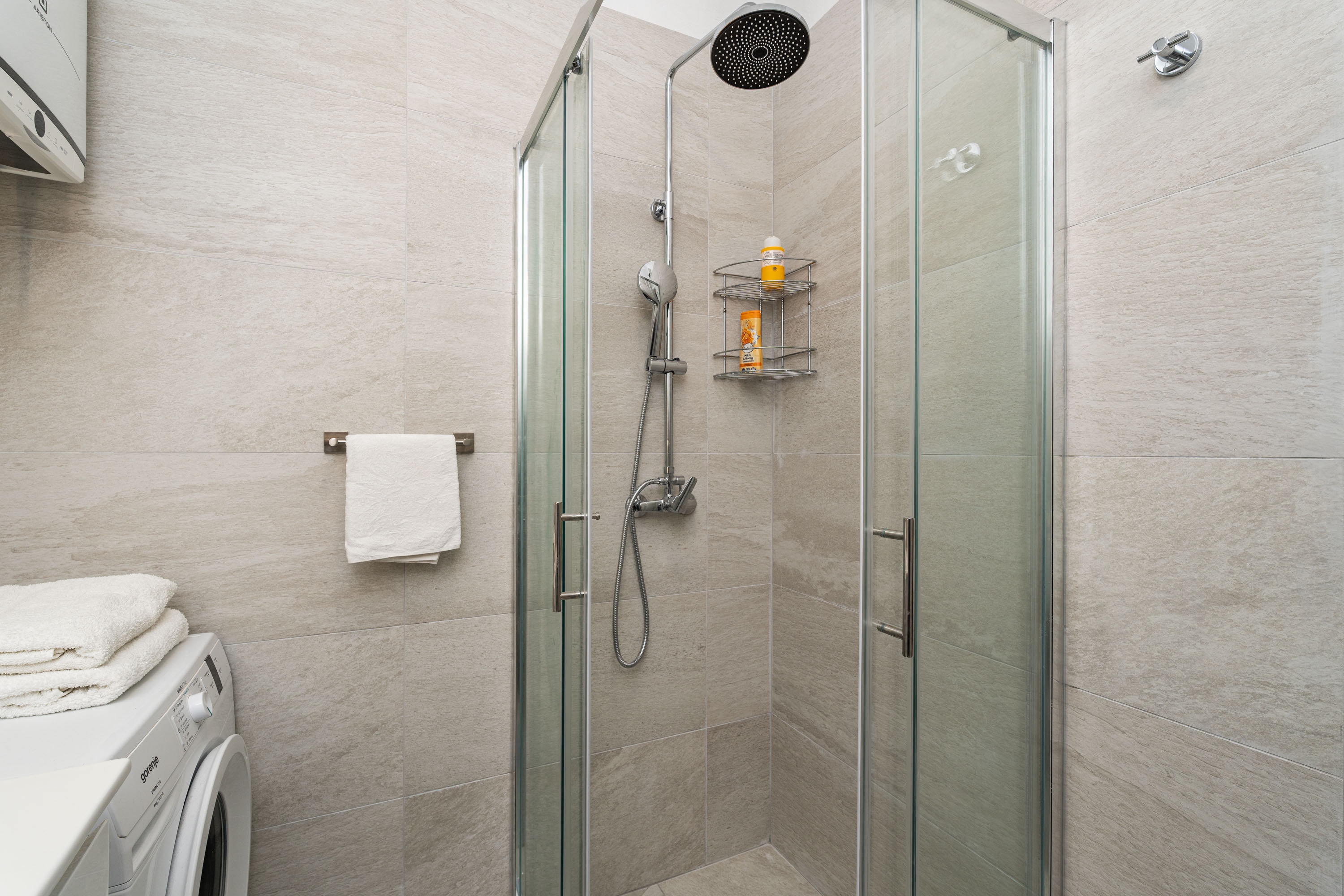 One bedroom apartment with terrace Dubrovnik  A-a