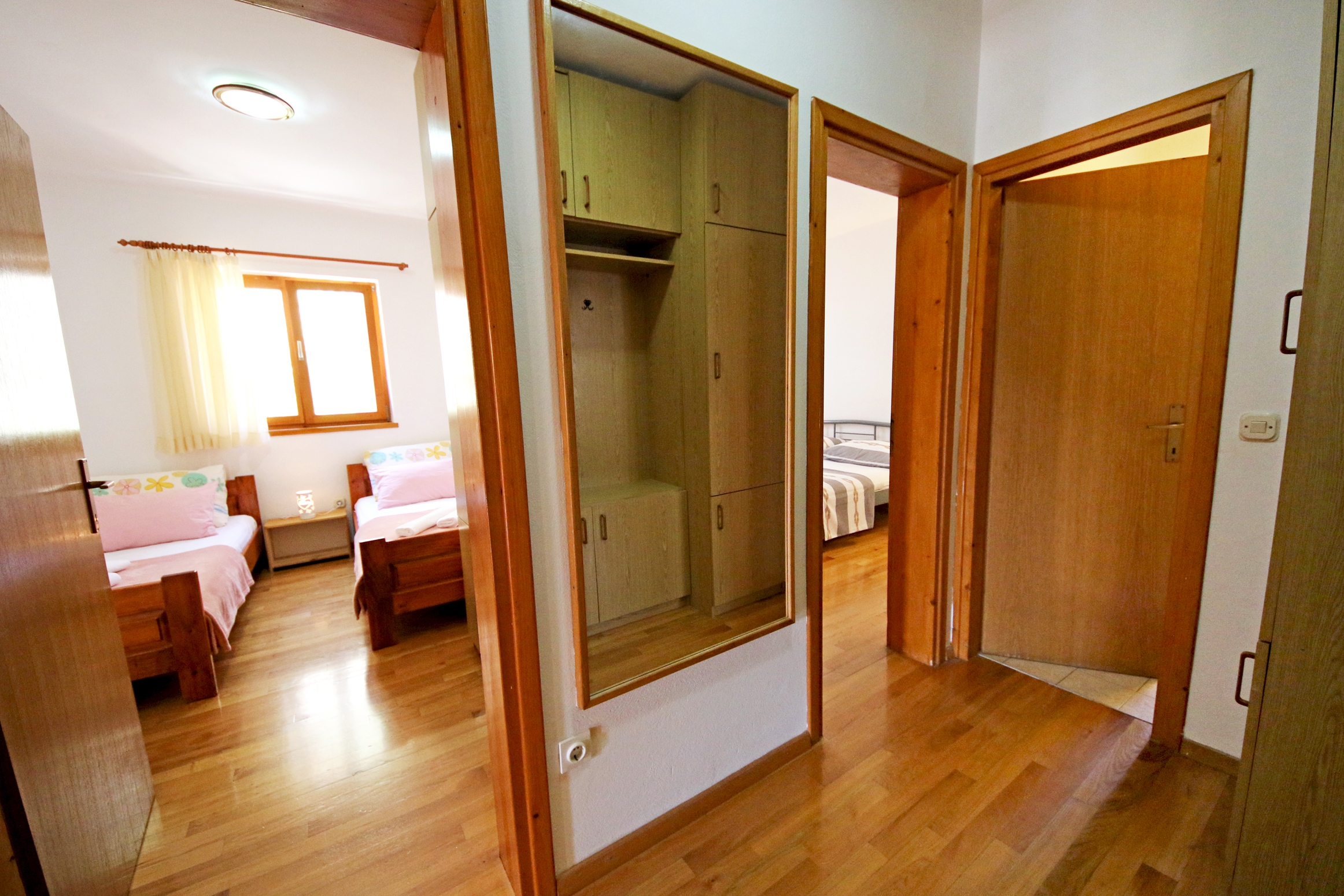 Two bedroom apartment with terrace Žaborić, Šibenik  A-a