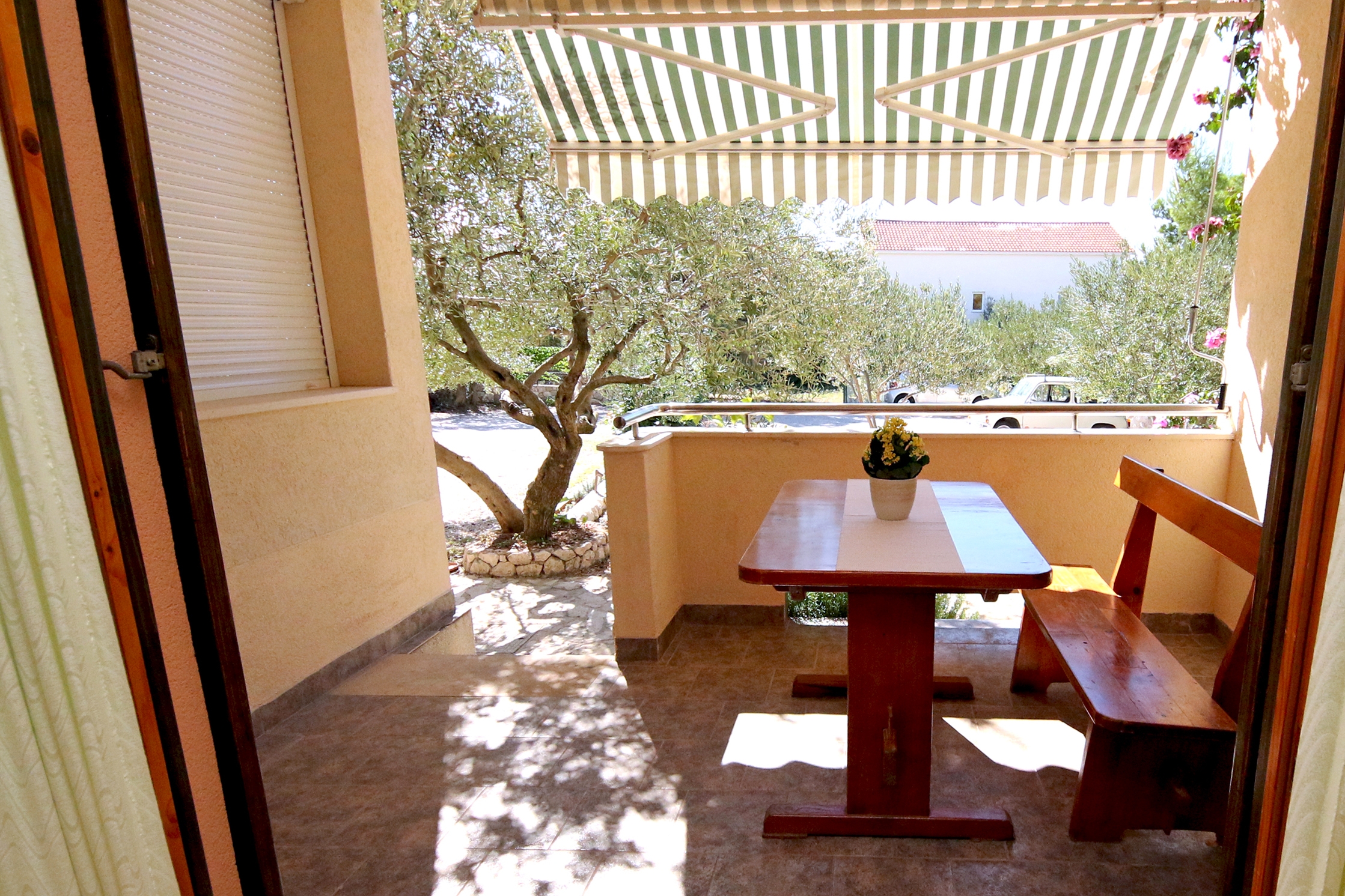 One bedroom apartment with terrace Žaborić, Šibenik  A-b