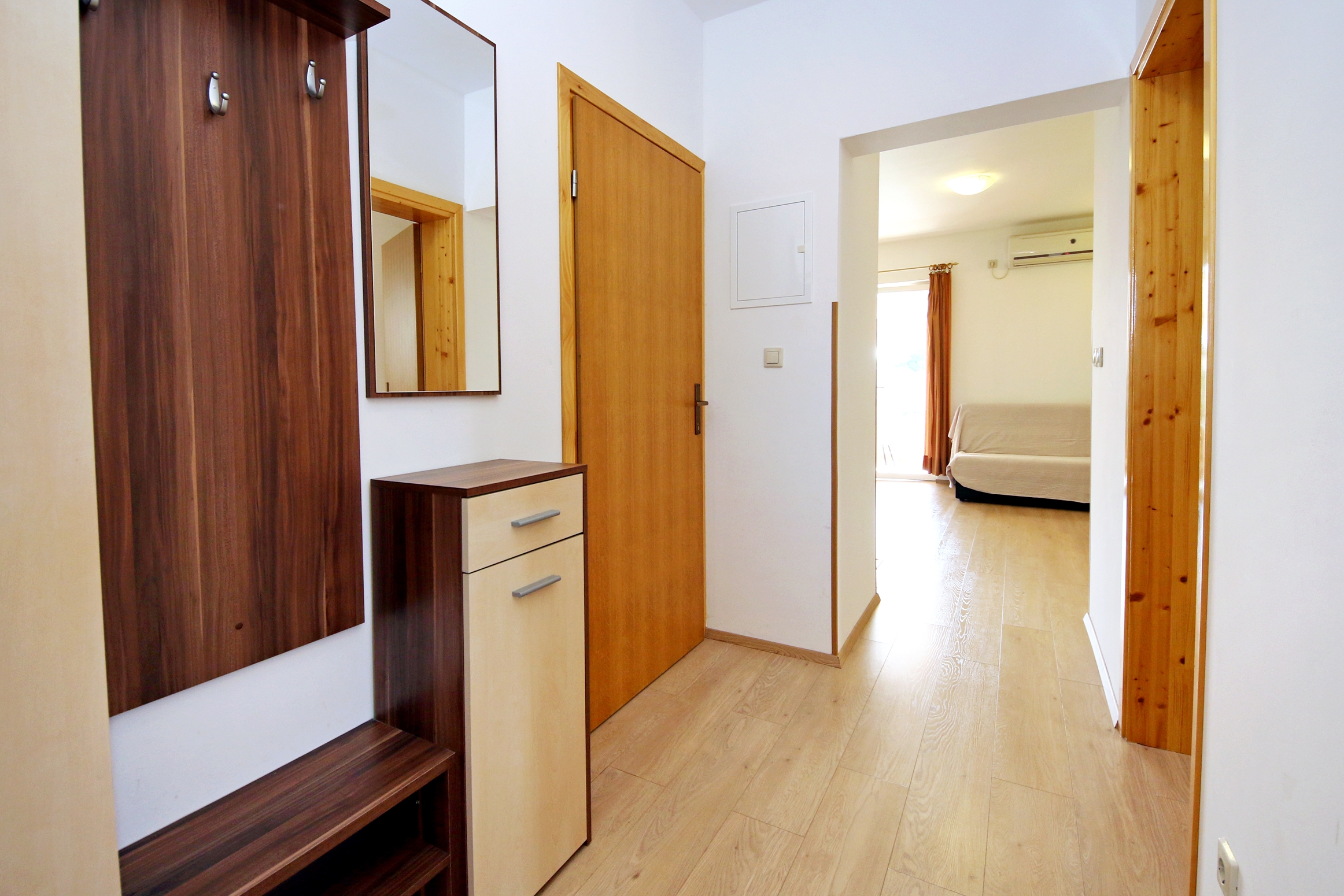 Two bedroom apartment with terrace Žaborić, Šibenik  A-c