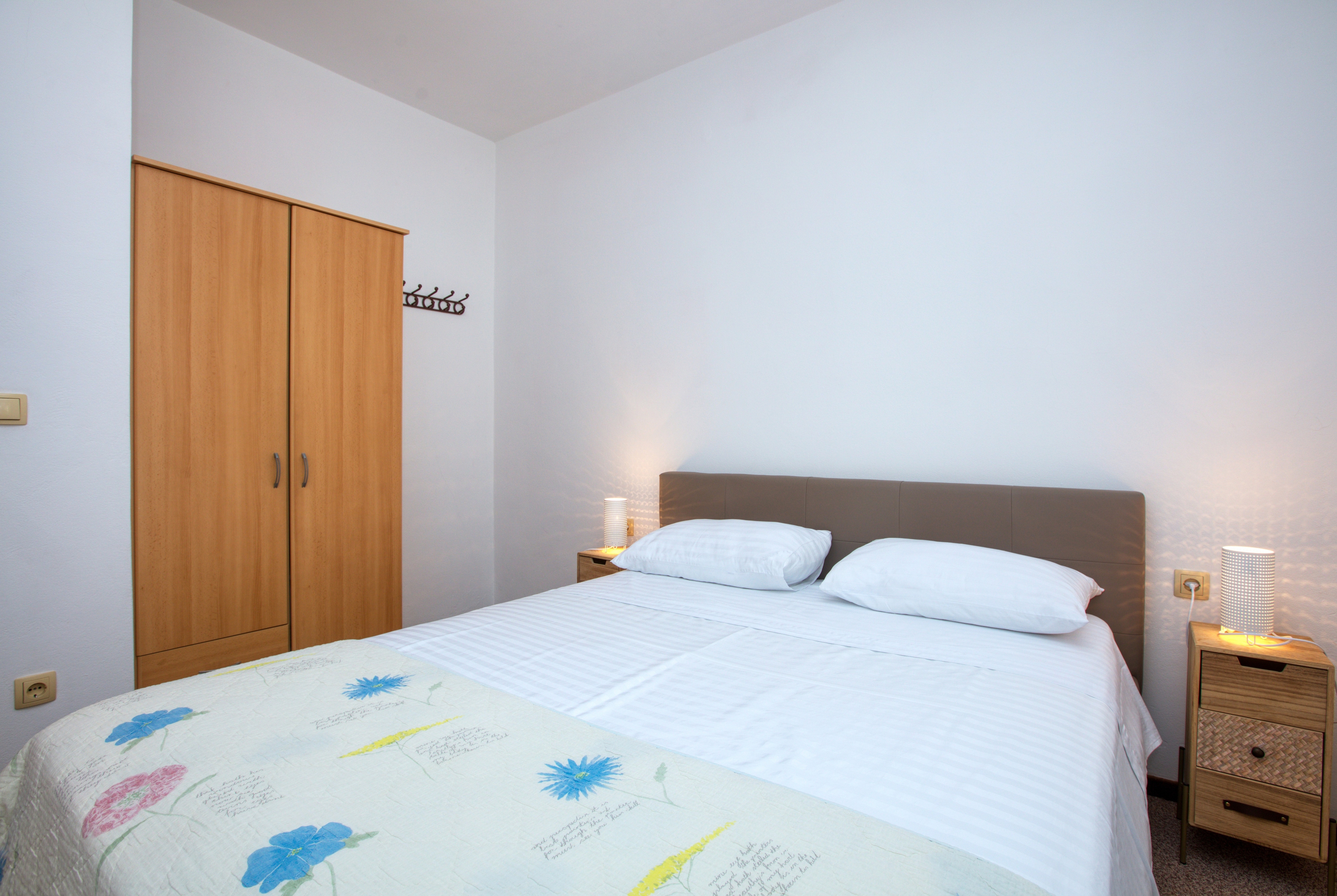 One bedroom apartment with terrace Žaborić, Šibenik  A-b