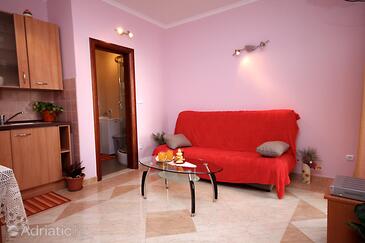 Living room Soline, Living room in the apartment, dopusteni kucni ljubimci i WIFI.