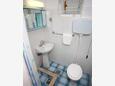Ванная комната Srebreno, Ванная комната в размещении типа studio-apartment.
