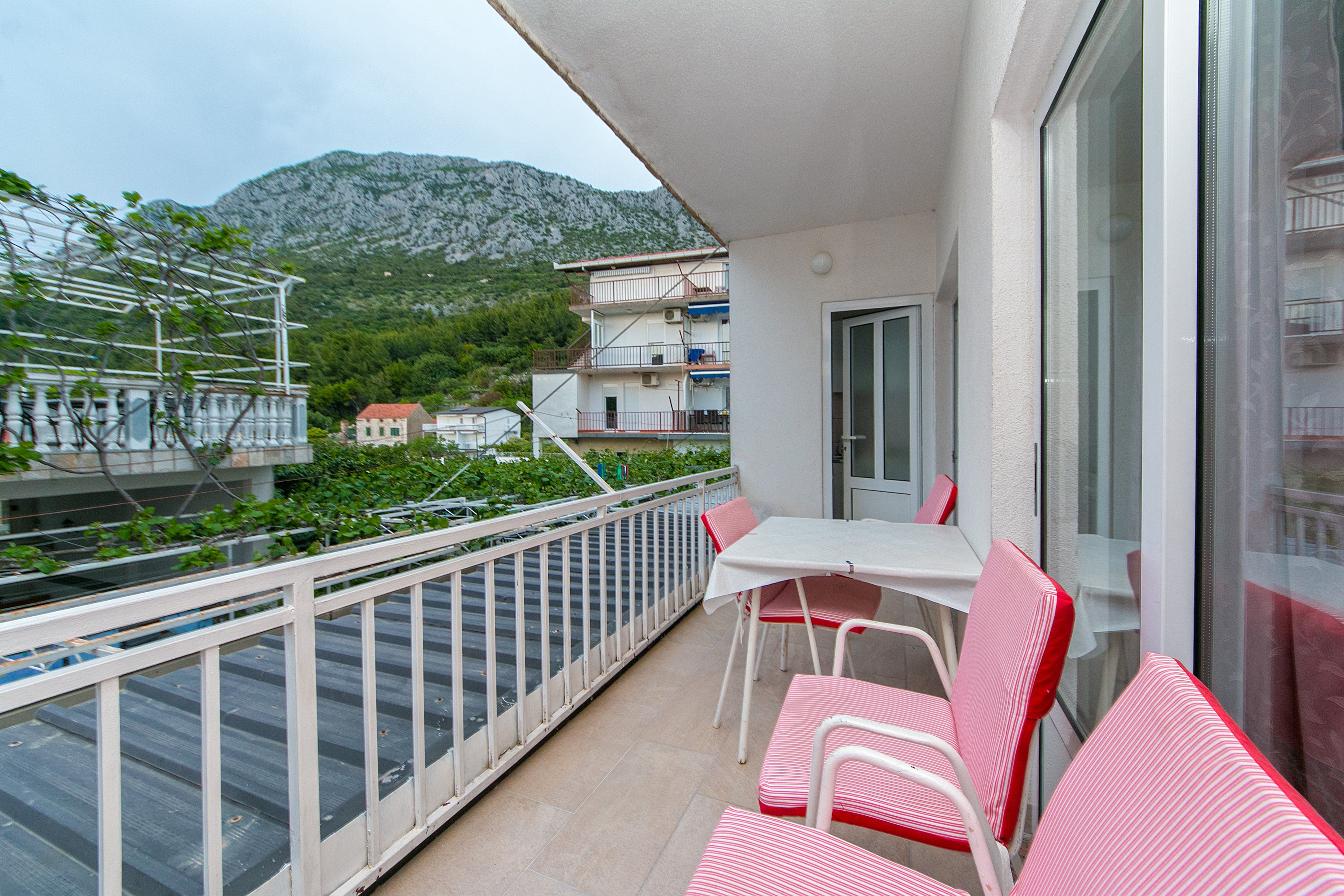 Two bedroom apartment with balcony Podaca, Makarska  A-a