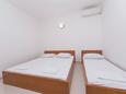 Спальня 2 Podaca, Спальня 2 в размещении типа apartment, доступный кондиционер, Домашние животные допускаются и WiFi.