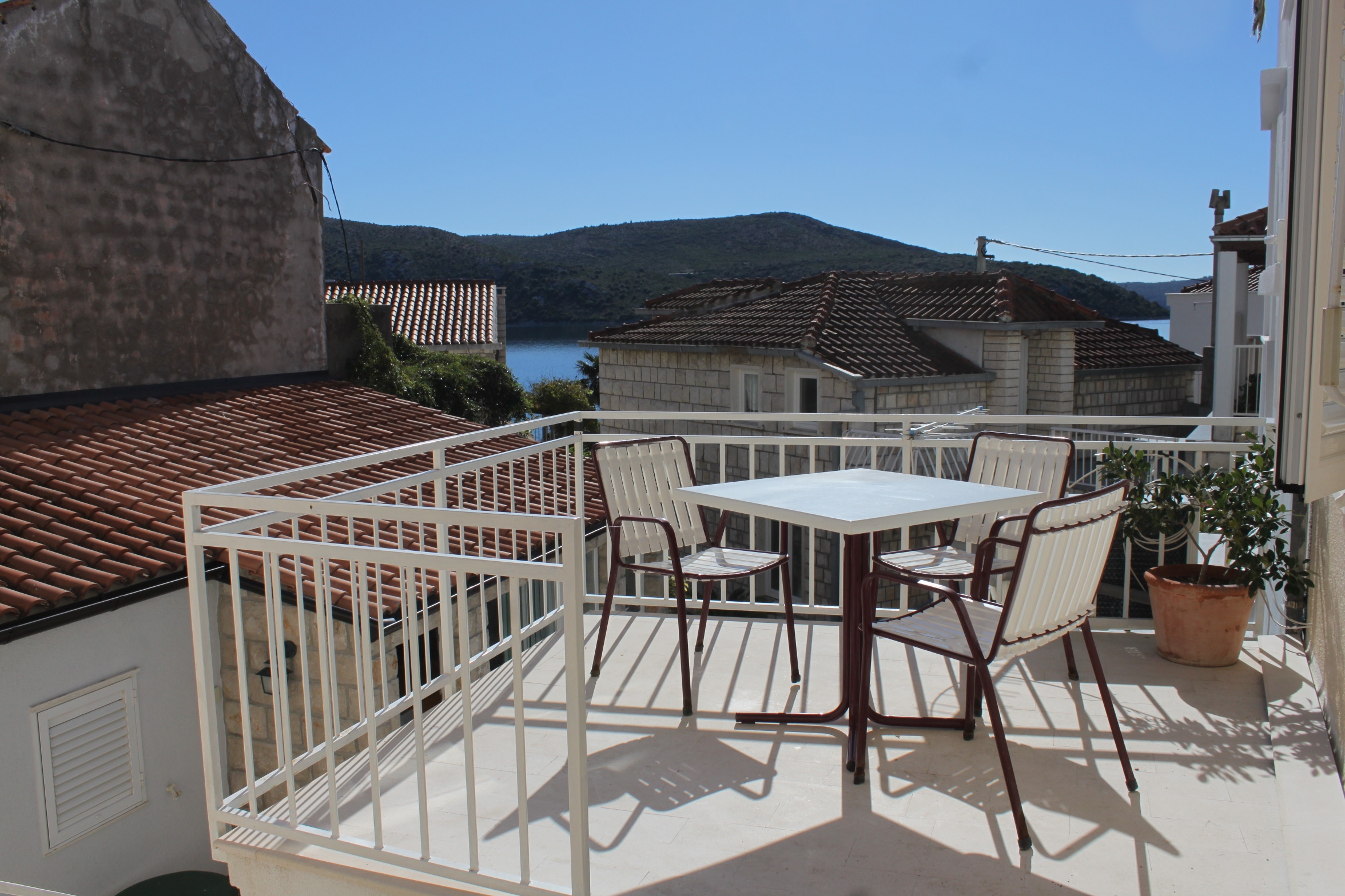 Two bedroom apartment near beach Slano, Dubrovnik (A-4744-b) Two bedroom apartment near beach Slano, Dubrovnik (A-4744-b)