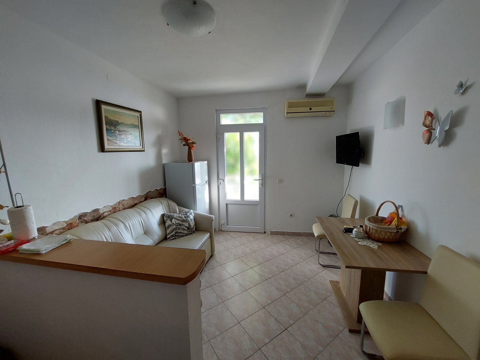 Two bedroom apartment with terrace and sea view Plat, Dubrovnik (A-4776-a) Two bedroom apartment with terrace and sea view Plat, Dubrovnik (A-4776-a)