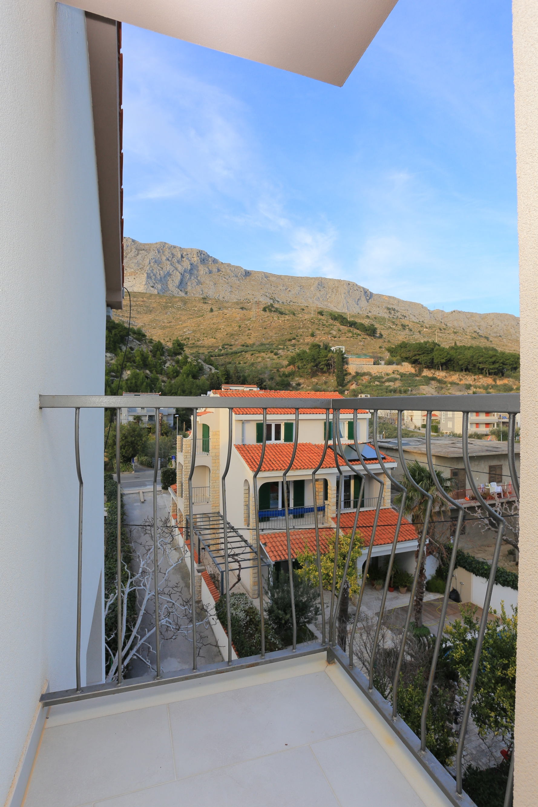 Two bedroom apartment near beach Duće, Omiš  A-d