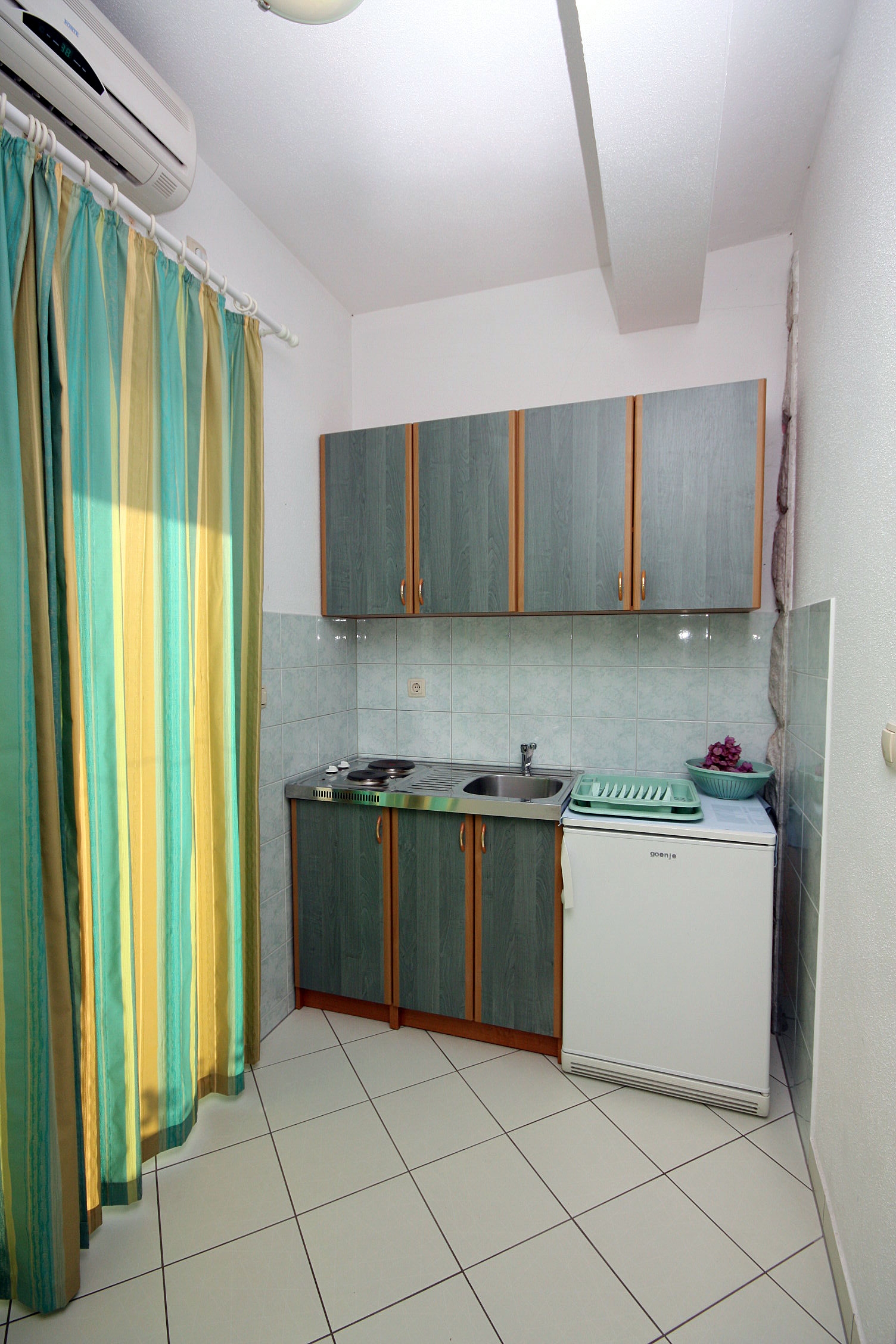 Studio flat near beach Duće, Omiš (AS-4795-a) Studio flat near beach Duće, Omiš (AS-4795-a)