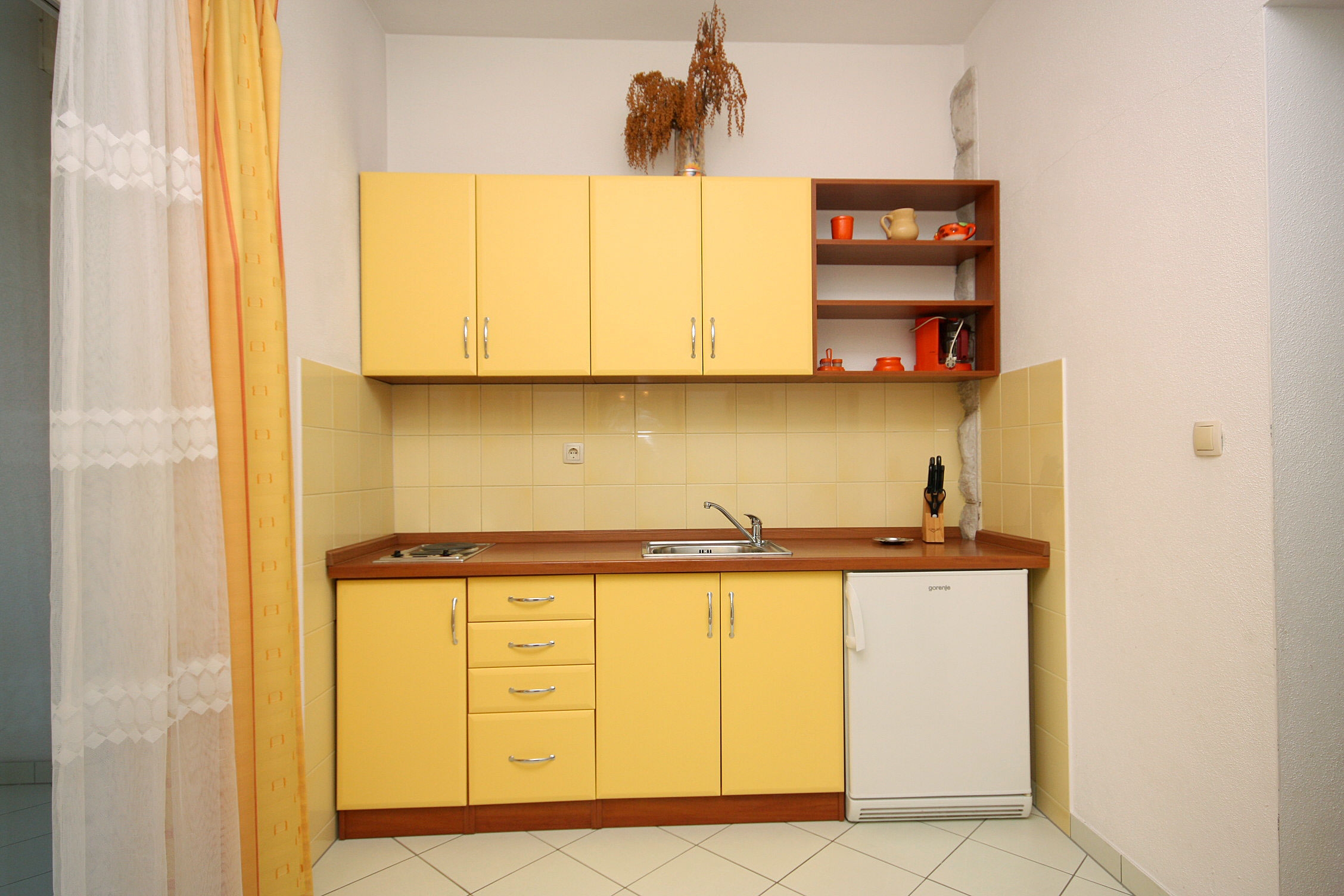 Studio flat near beach Duće, Omiš (AS-4795-c) Studio flat near beach Duće, Omiš (AS-4795-c)