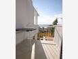 Terrace 2 Duće, Terrace 2 in the apartment, with a sea view, (pet friendly) and WiFi.