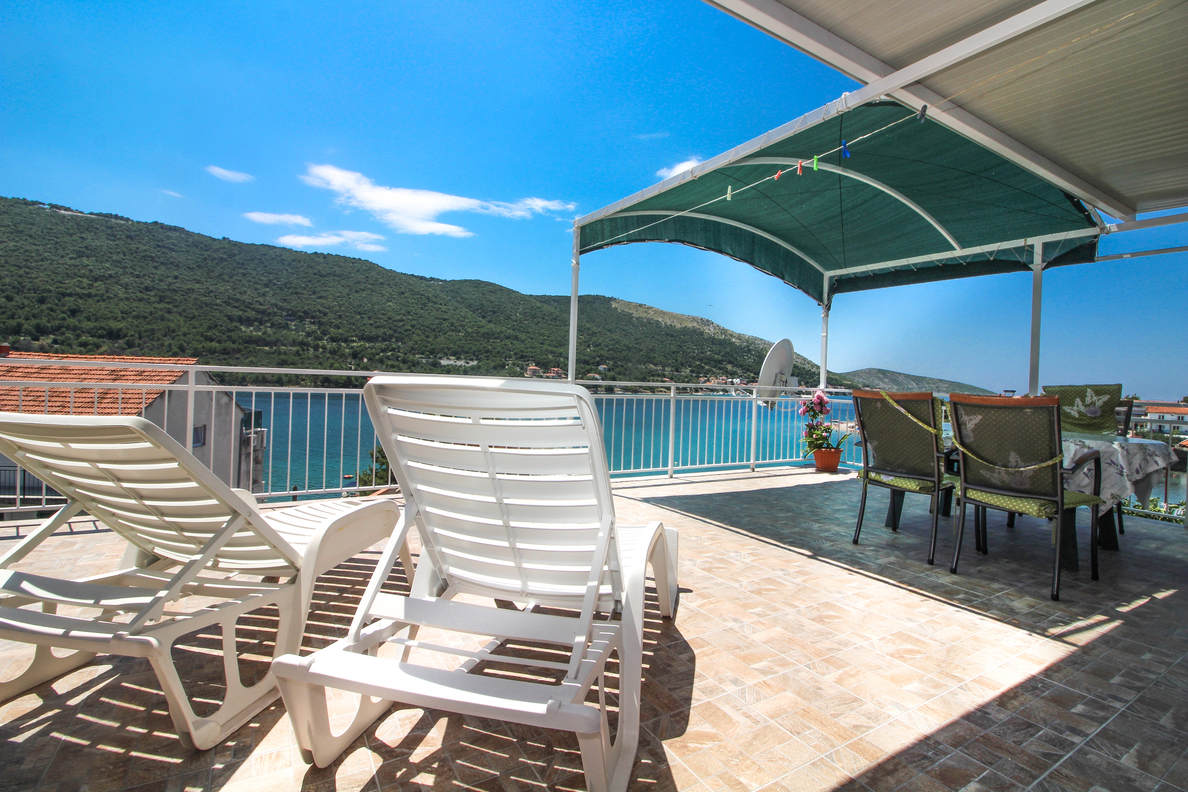 Two bedroom apartment near beach Grebaštica, Šibenik (A-480-a)