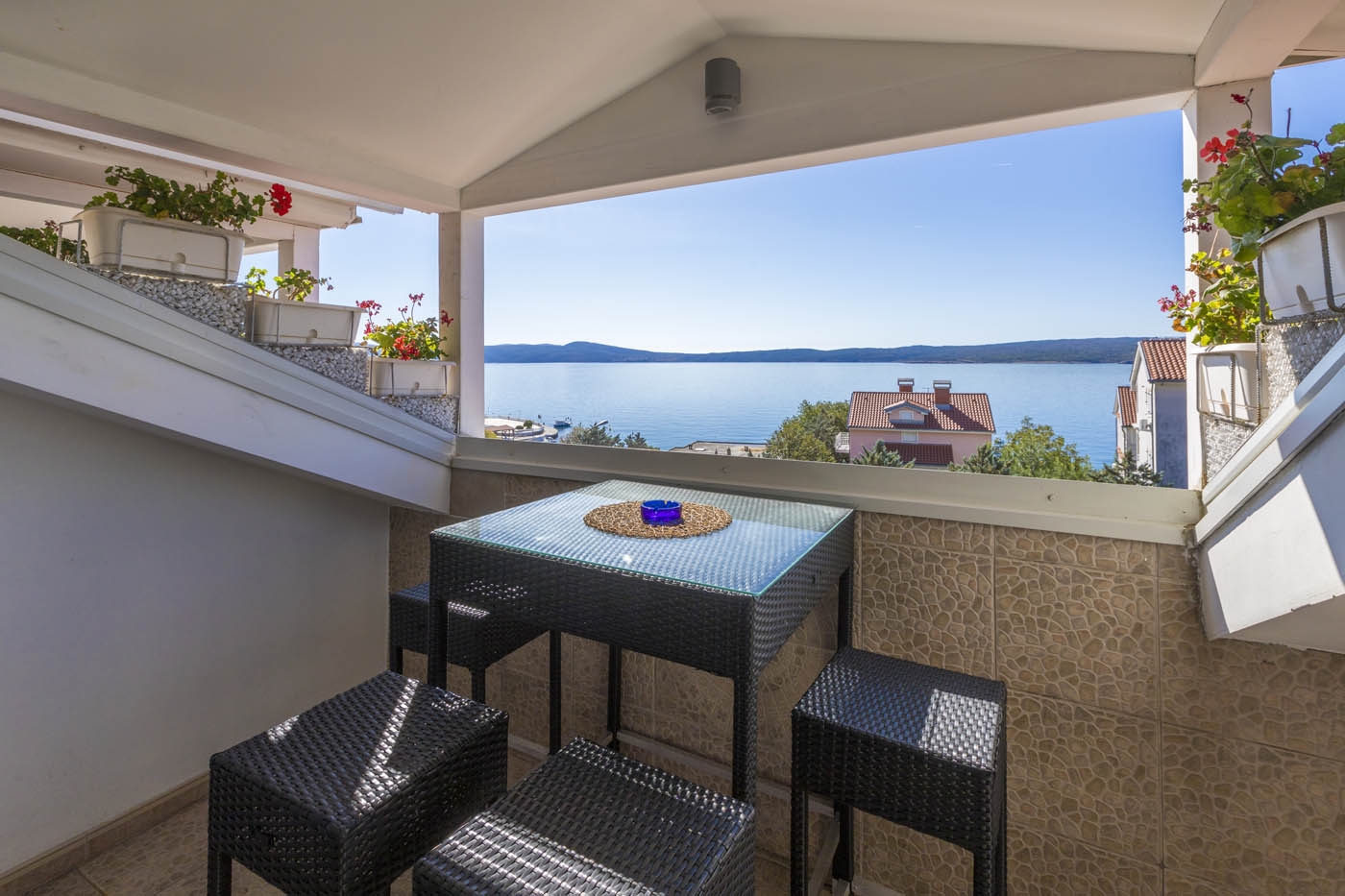 Studio flat with terrace and sea view Selce, Crikvenica  AS-a