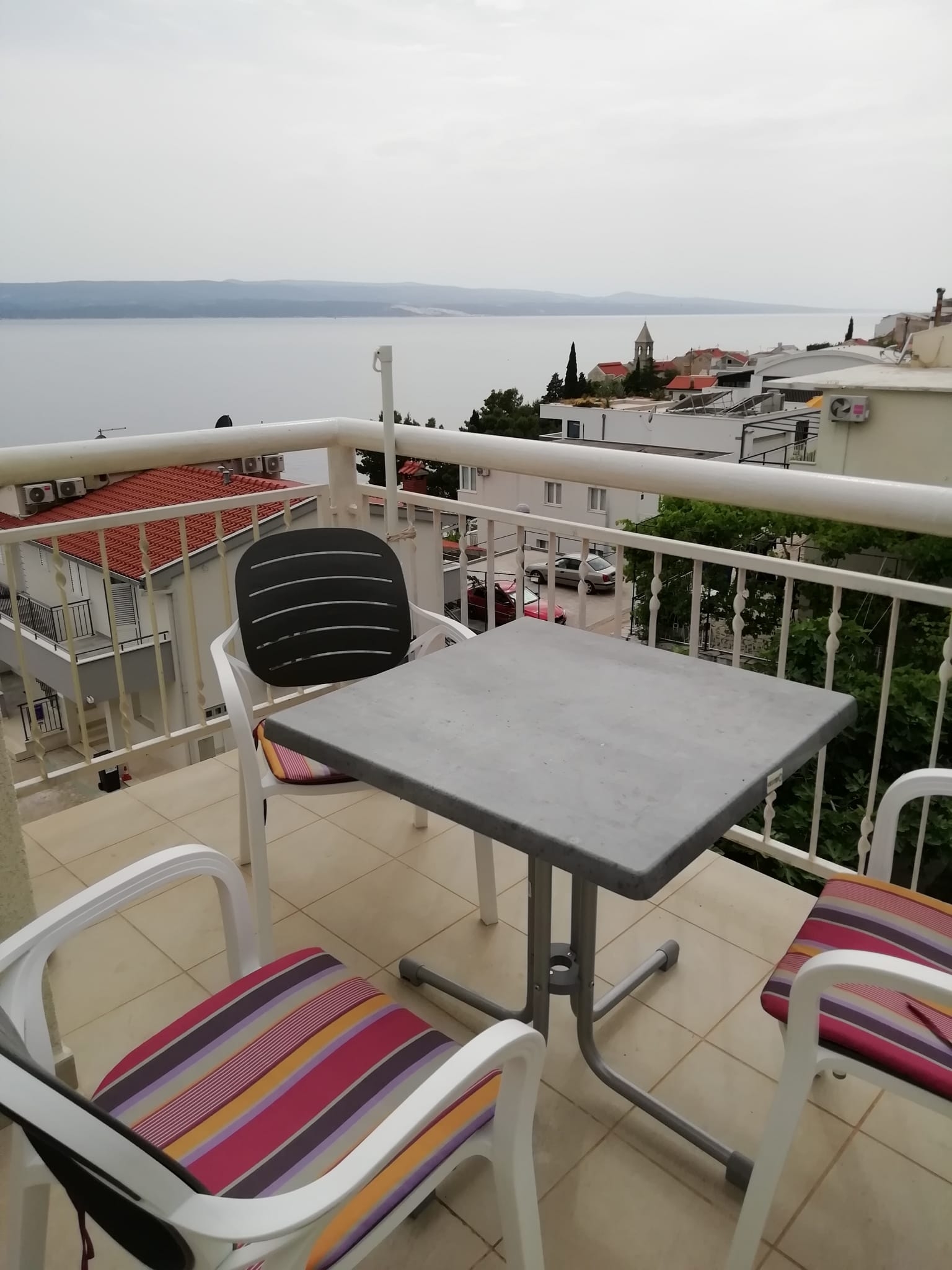 Two bedroom apartment with terrace and sea view Pisak, Omiš  A-d