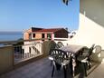 Pisak, Terrace in the apartment, with a sea view and WiFi.