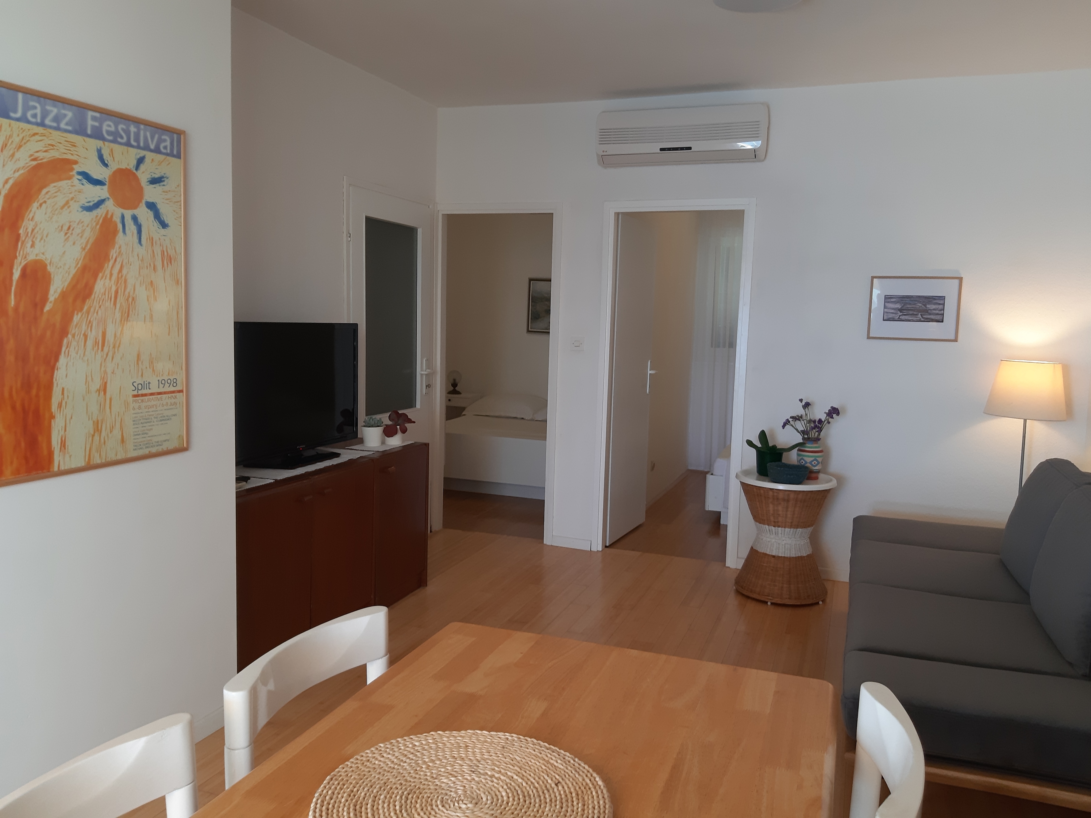 Two bedroom apartment near beach Rastići, Čiovo (A-4818-a)