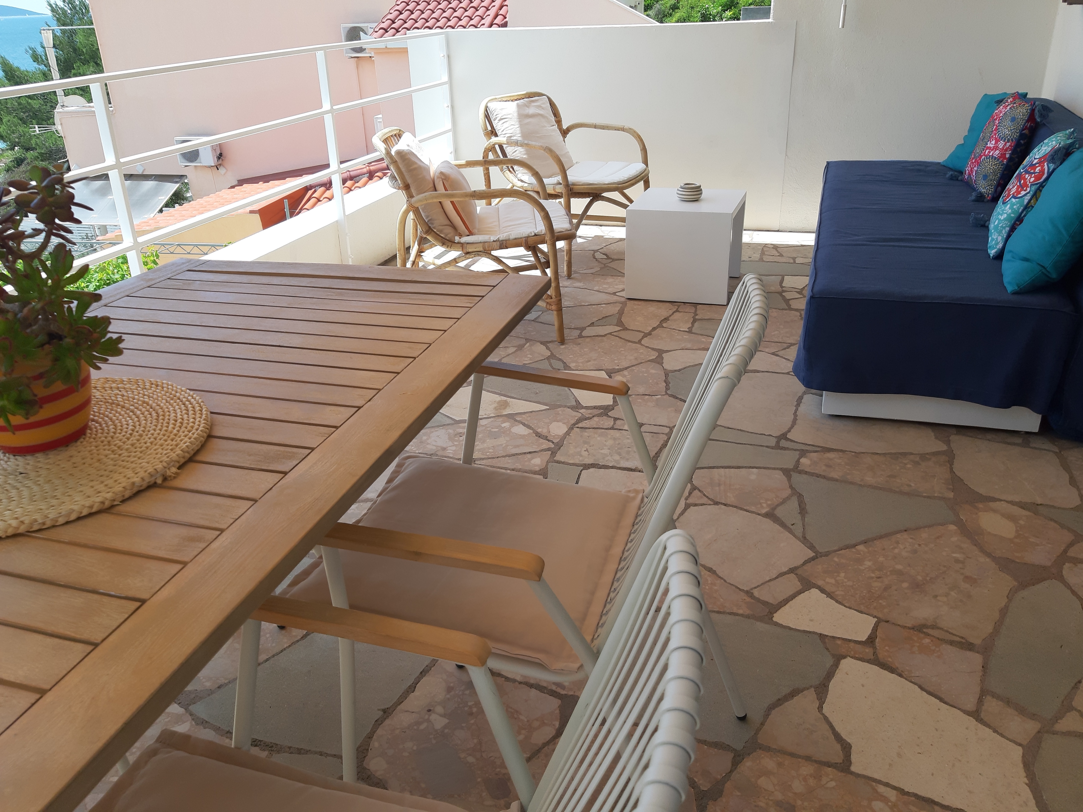 Two bedroom apartment near beach Rastići, Čiovo  A-a