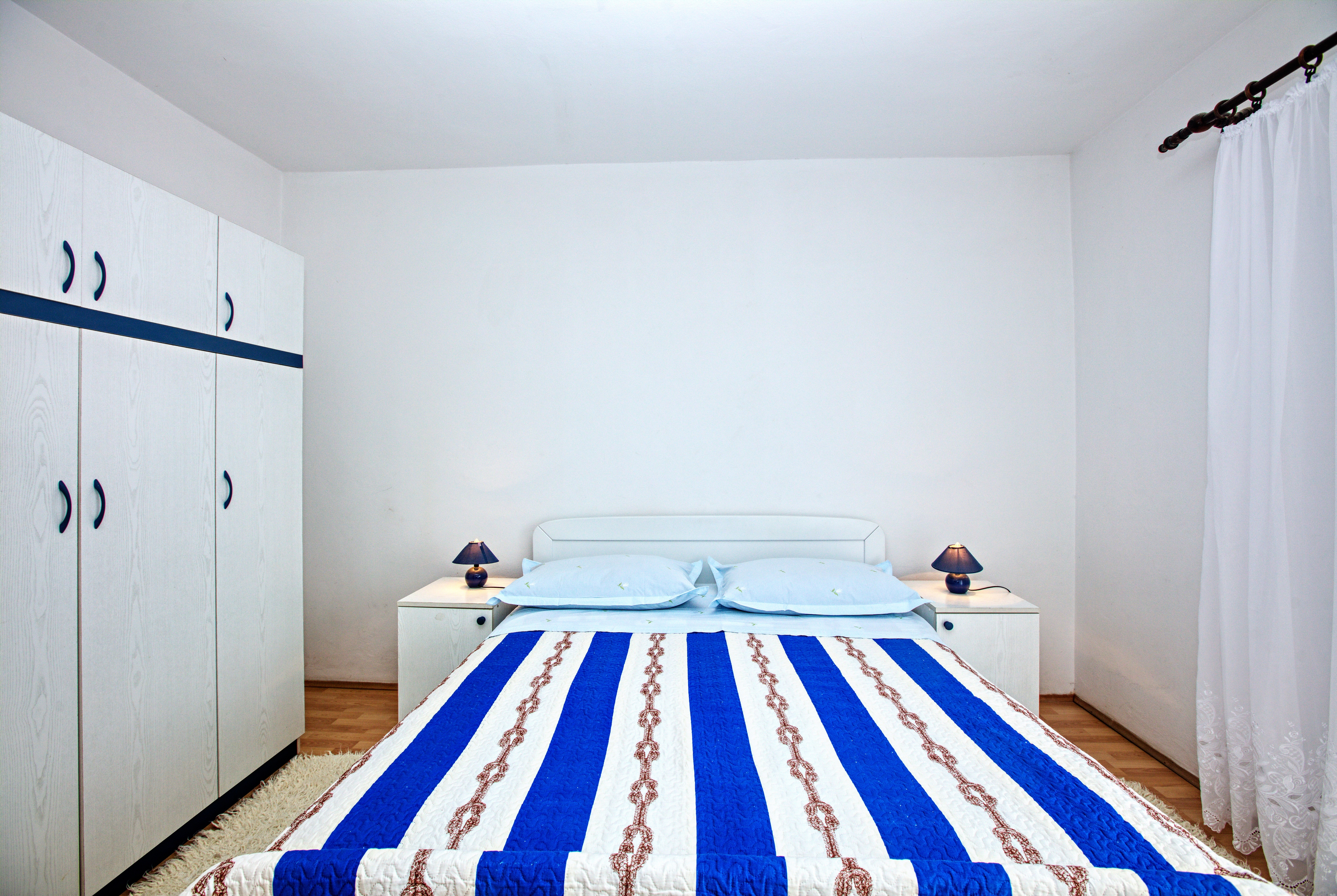 Four bedroom apartment with terrace and sea view Grebaštica, Šibenik  A-a