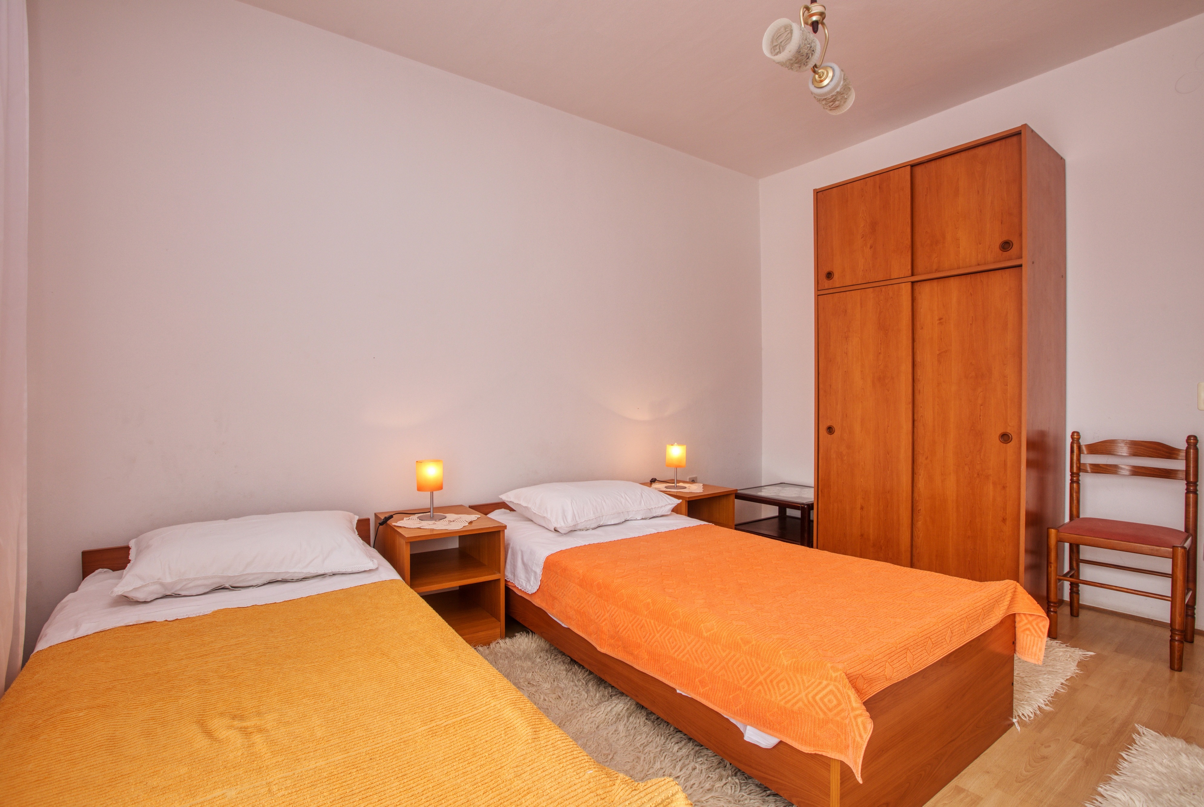 Four bedroom apartment with terrace and sea view Grebaštica, Šibenik  A-a