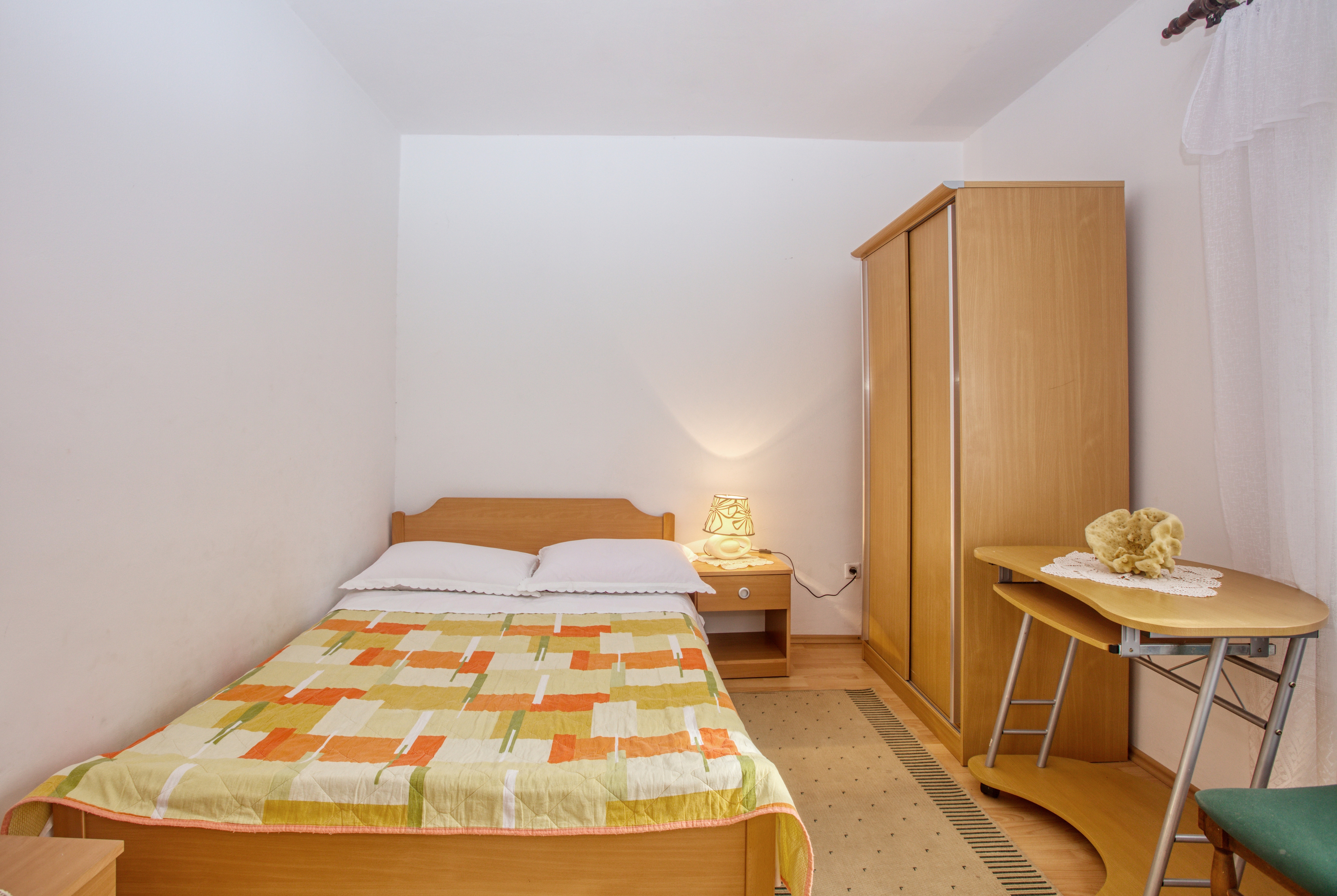 Four bedroom apartment with terrace and sea view Grebaštica, Šibenik  A-a