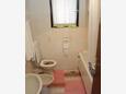 Lokva Rogoznica, Bathroom in the apartment, (pet friendly) and WiFi.