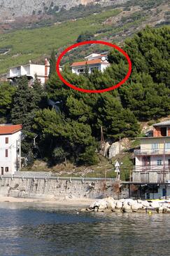 Sumpetar, Omiš, Obiekt 4827 - Apartamenty przy morzu ze żwirową plażą.