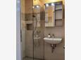 Ванная комната 2 Brodarica, Ванная комната 2 в размещении типа apartment, WiFi.