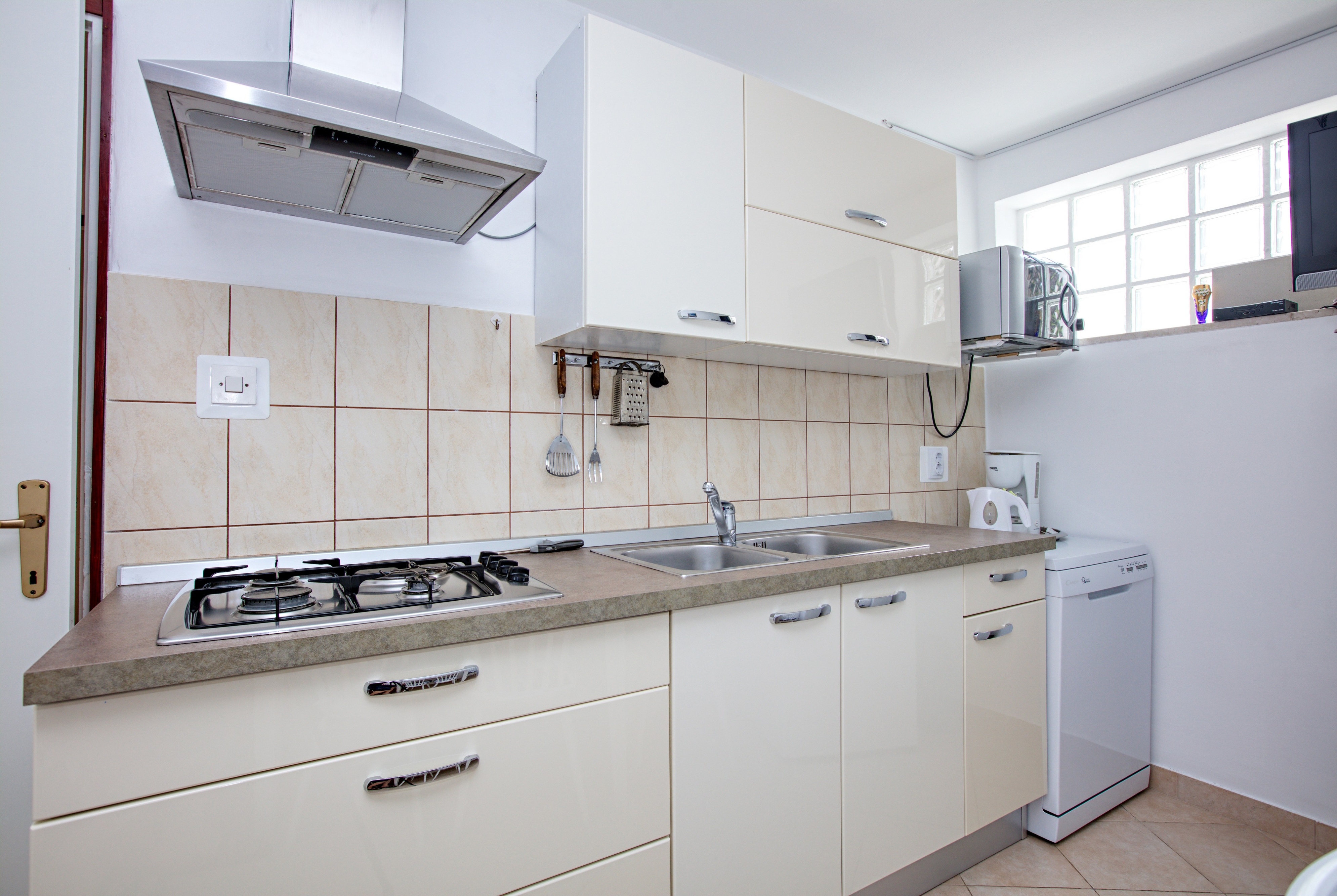 Top Šibenik Brodarica Top Šibenik Brodarica