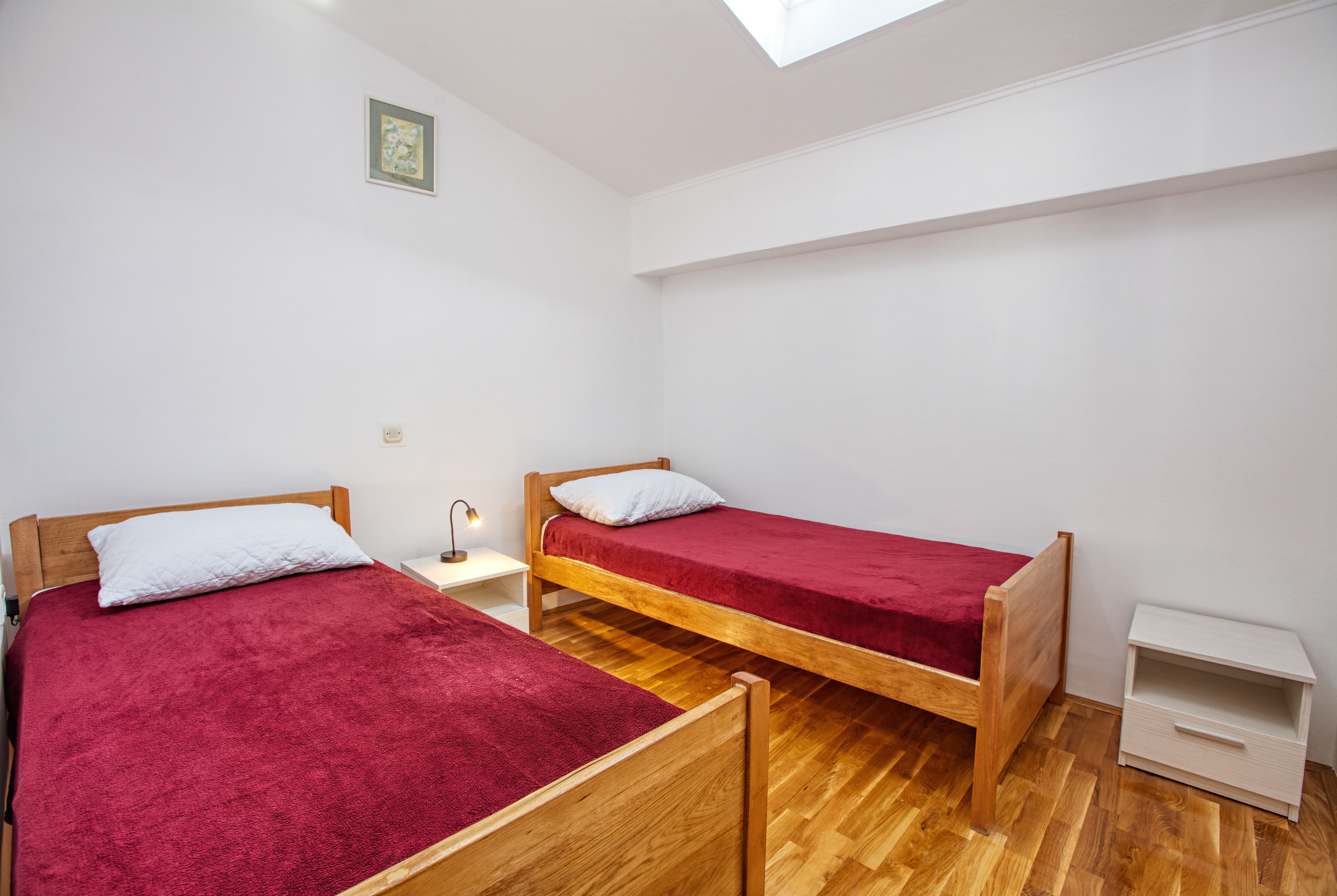 Two bedroom apartment near beach Brodarica, Šibenik  A-c