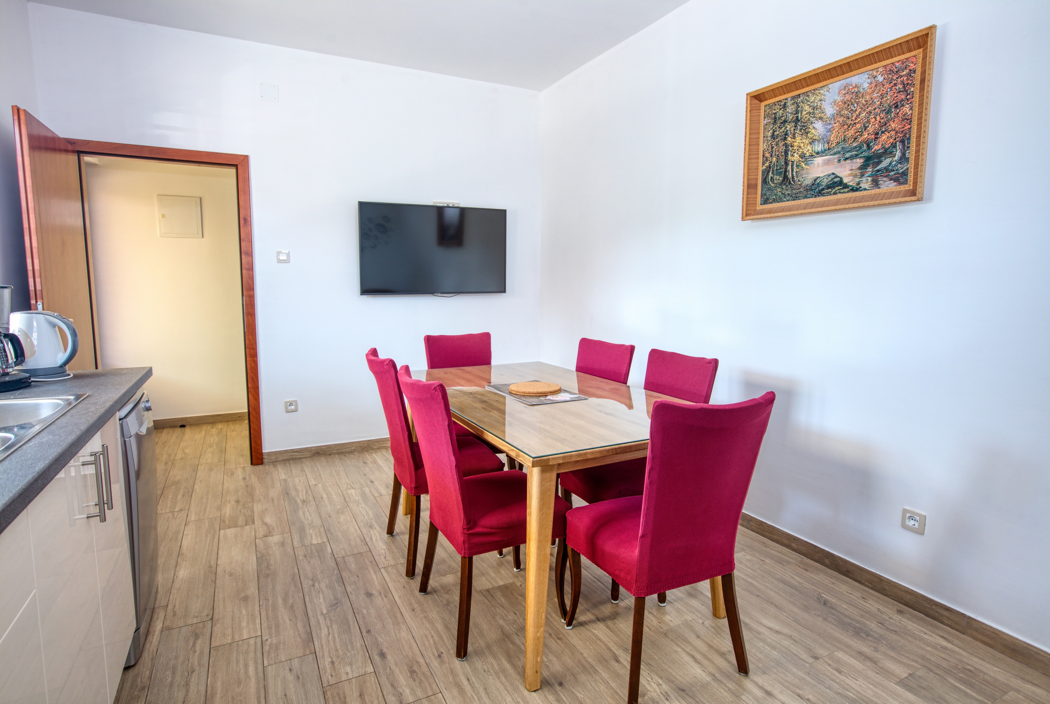 Three bedroom apartment near beach Brodarica, Šibenik (A-4833-d)