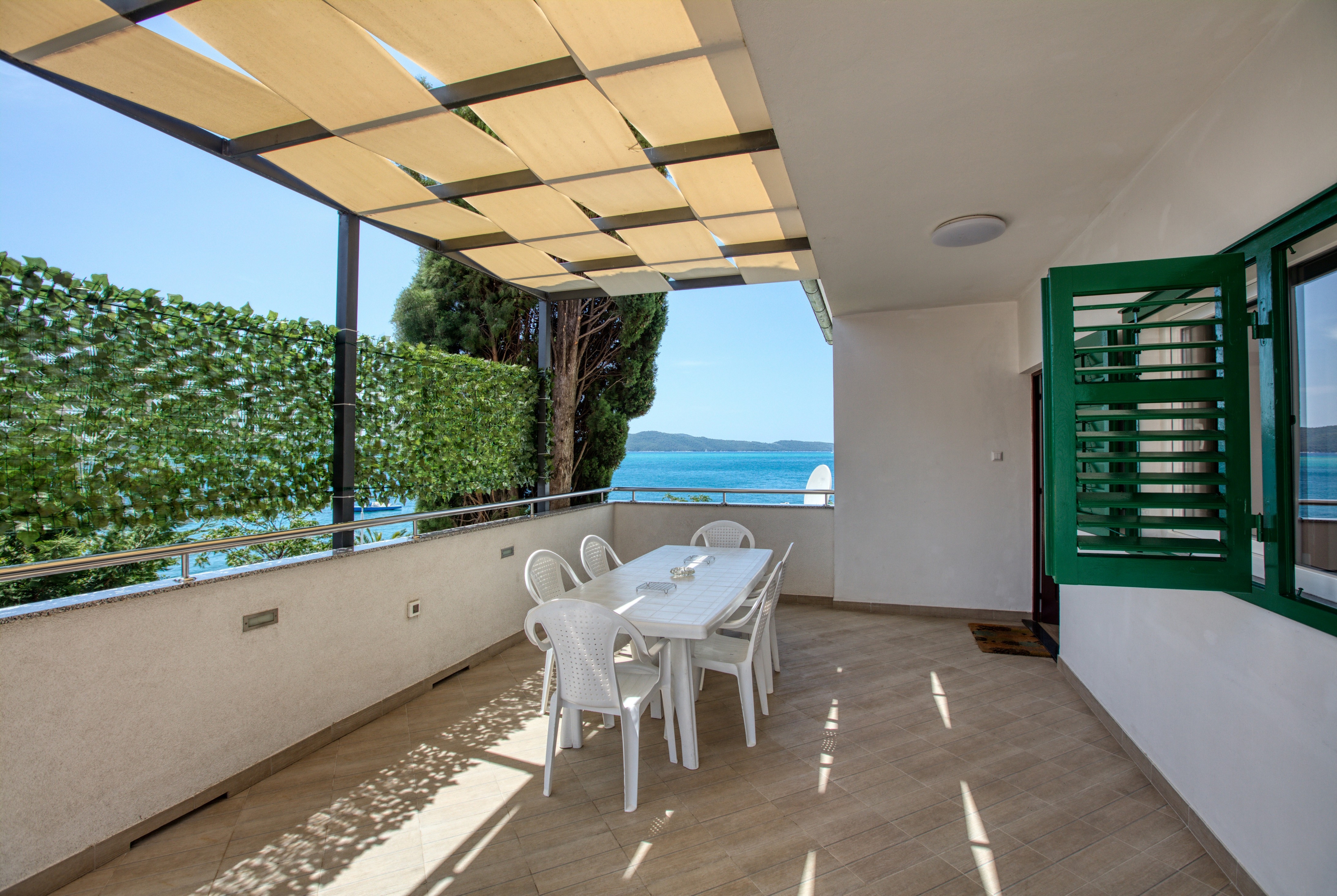 Three bedroom apartment near beach Brodarica, Šibenik (A-4833-d) Three bedroom apartment near beach Brodarica, Šibenik (A-4833-d)