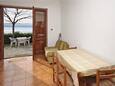 Dining room Nemira, Dining room in the studio-apartment, WiFi.