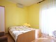 Sypialnia Brodarica, Sypialnia w zakwaterowaniu typu studio-apartment, Dostępna klimatyzacja i WiFi.