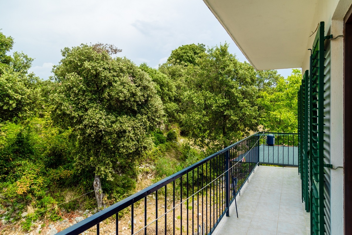 Two bedroom apartment with terrace Ražanj, Rogoznica  A-a