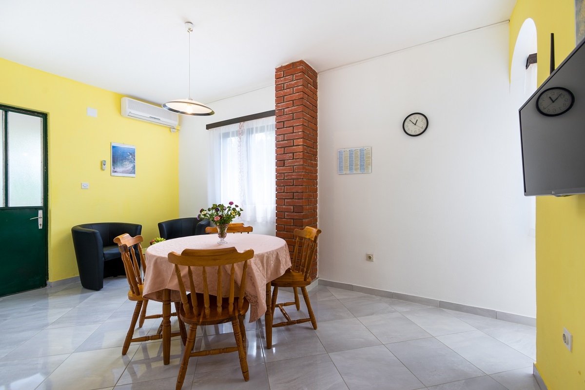 Two bedroom apartment with terrace Ražanj, Rogoznica (A-4838-a) Two bedroom apartment with terrace Ražanj, Rogoznica (A-4838-a)