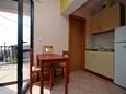 Столовая Duće, Столовая в размещении типа studio-apartment, WiFi.