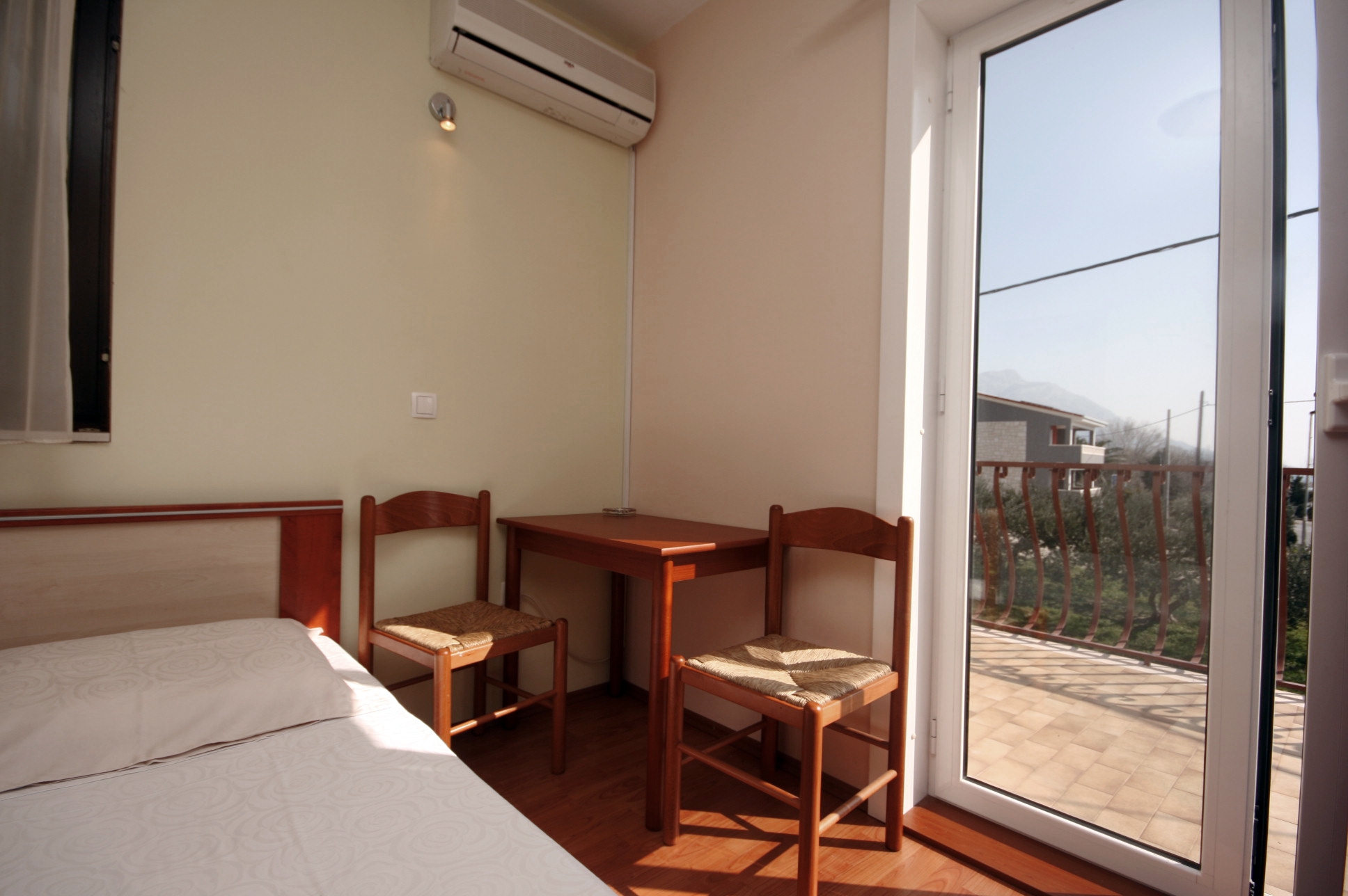 Studio flat with terrace and sea view Duće, Omiš (AS-4852-d) Studio flat with terrace and sea view Duće, Omiš (AS-4852-d)