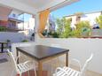 Podstrana, Terrace in the apartment, with a sea view and WiFi.