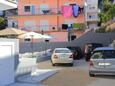 Podstrana, Split, Parking 4859 - Appartement avec une plage de galets.