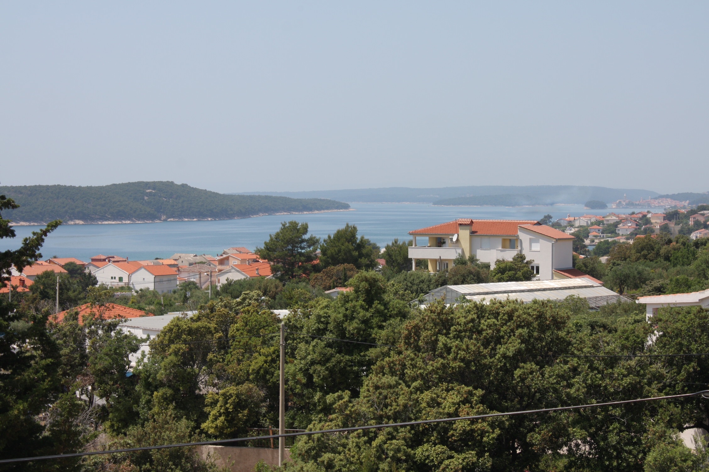 Top Rab Barbat Top Rab Barbat