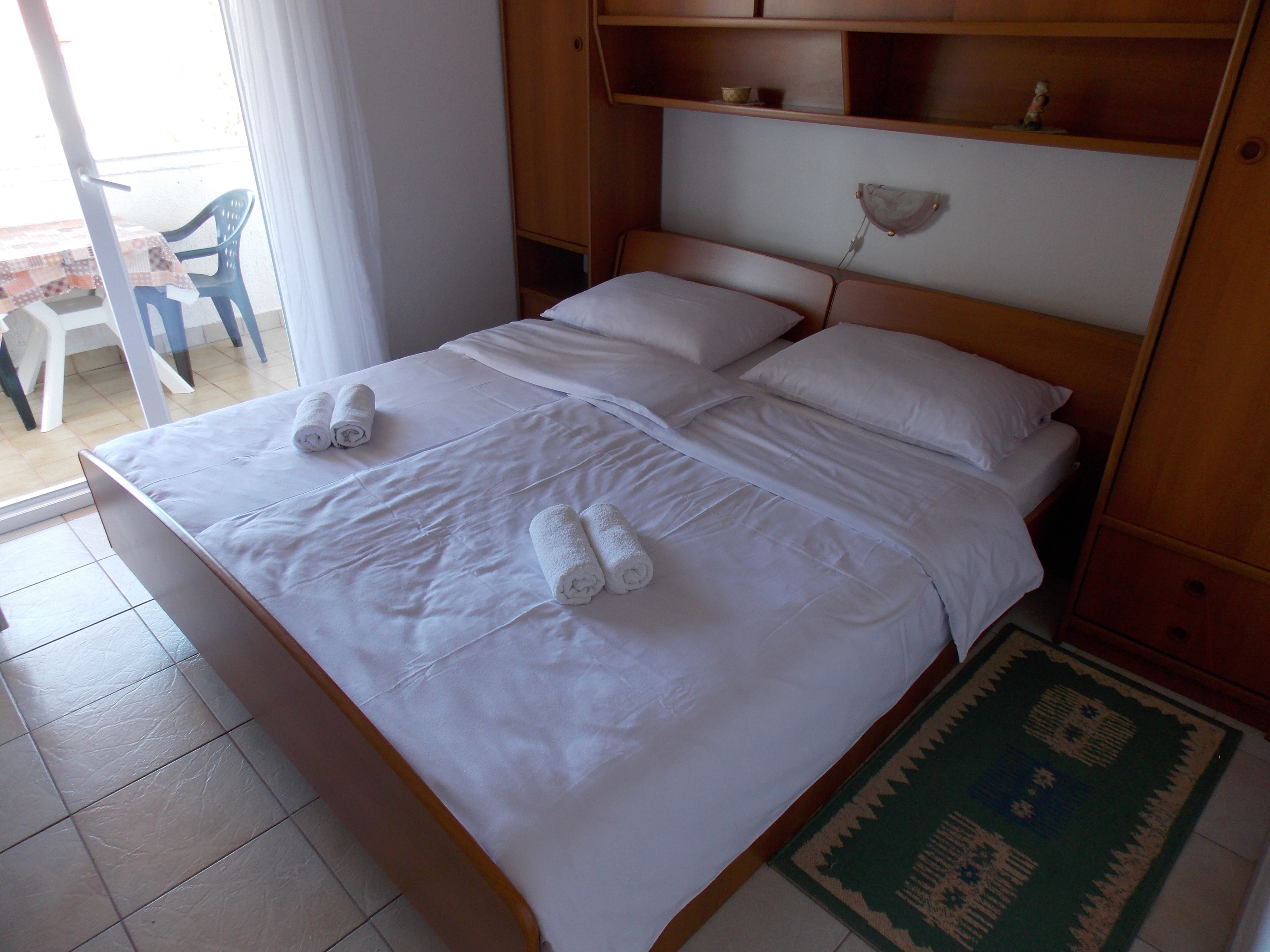 Room with balcony and sea view Barbat (Rab) (S-4862-a) Room with balcony and sea view Barbat (Rab) (S-4862-a)
