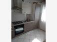 Grebaštica, Kuchyně v ubytování typu apartment, s klimatizací a WiFi.